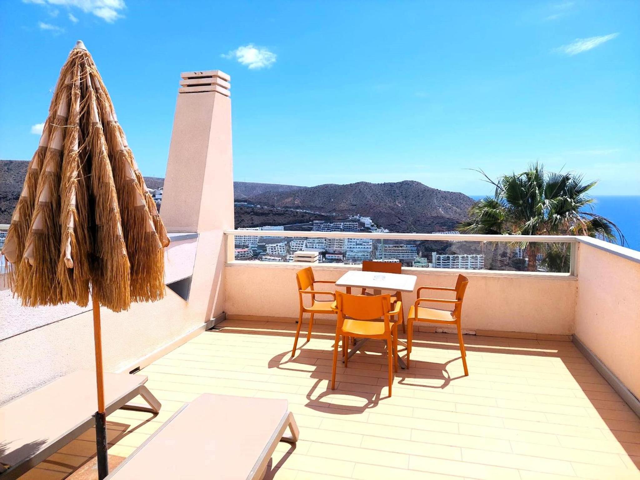 Classic Two bedroom apartment with balcony, sea view and AC - Photo 7