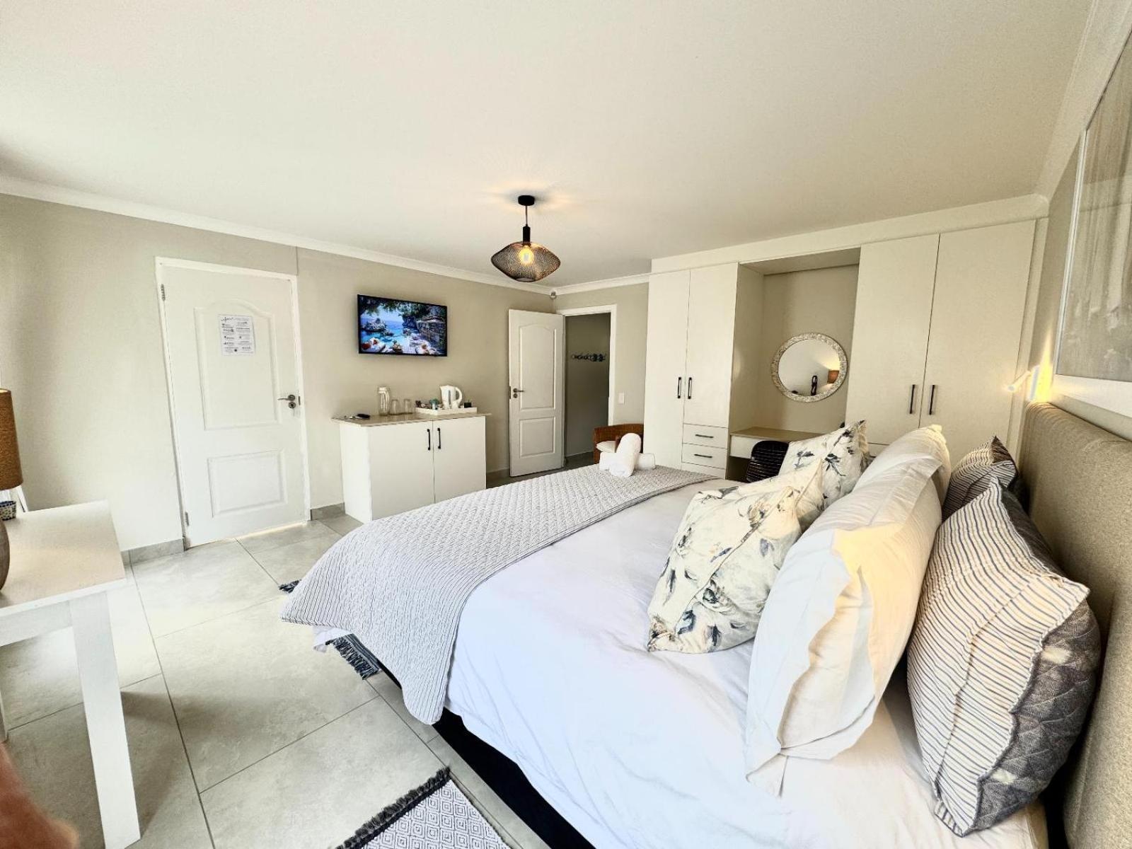 Deluxe King Room photo 3