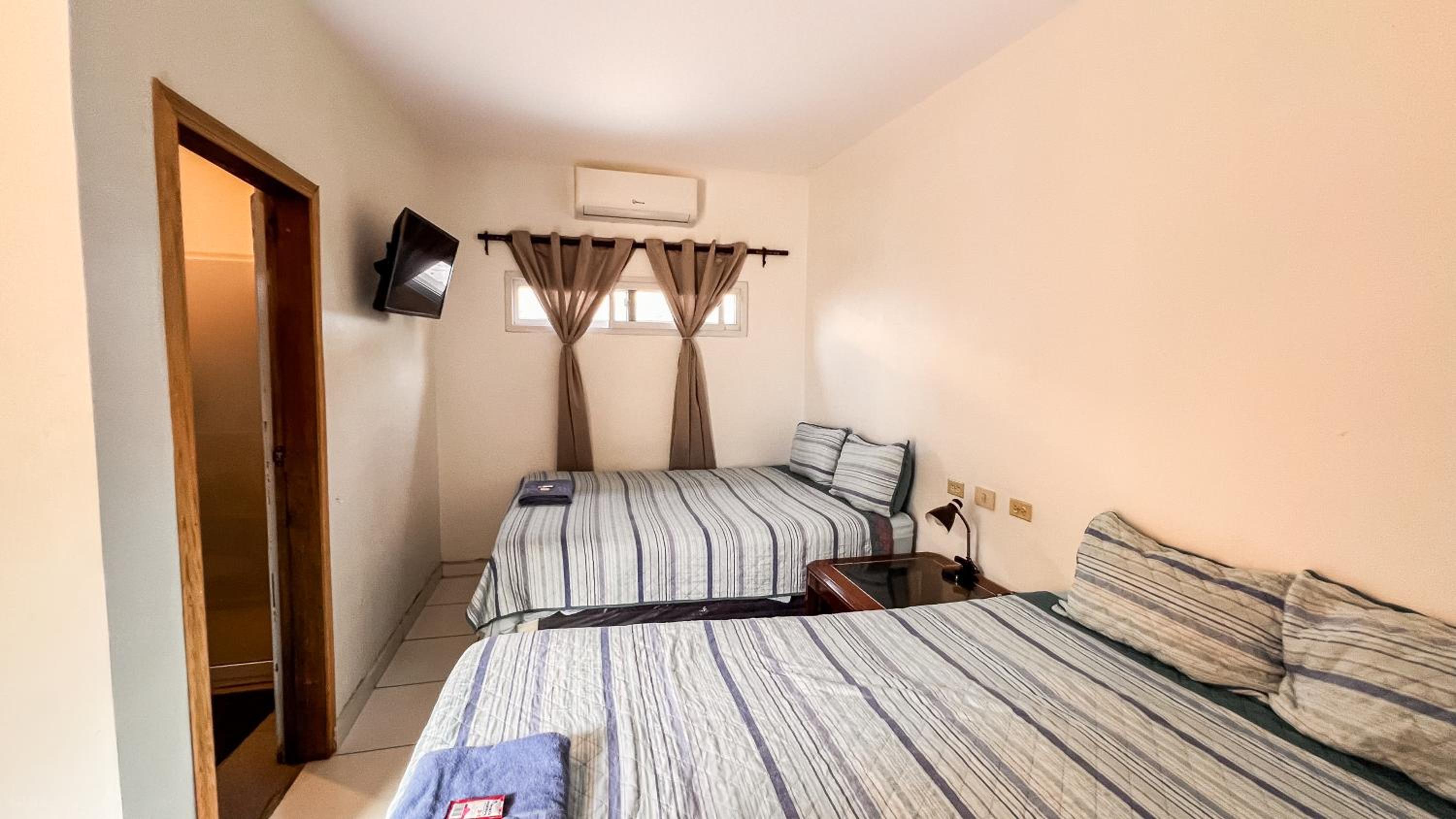 Classic Quadruple Room photo 3
