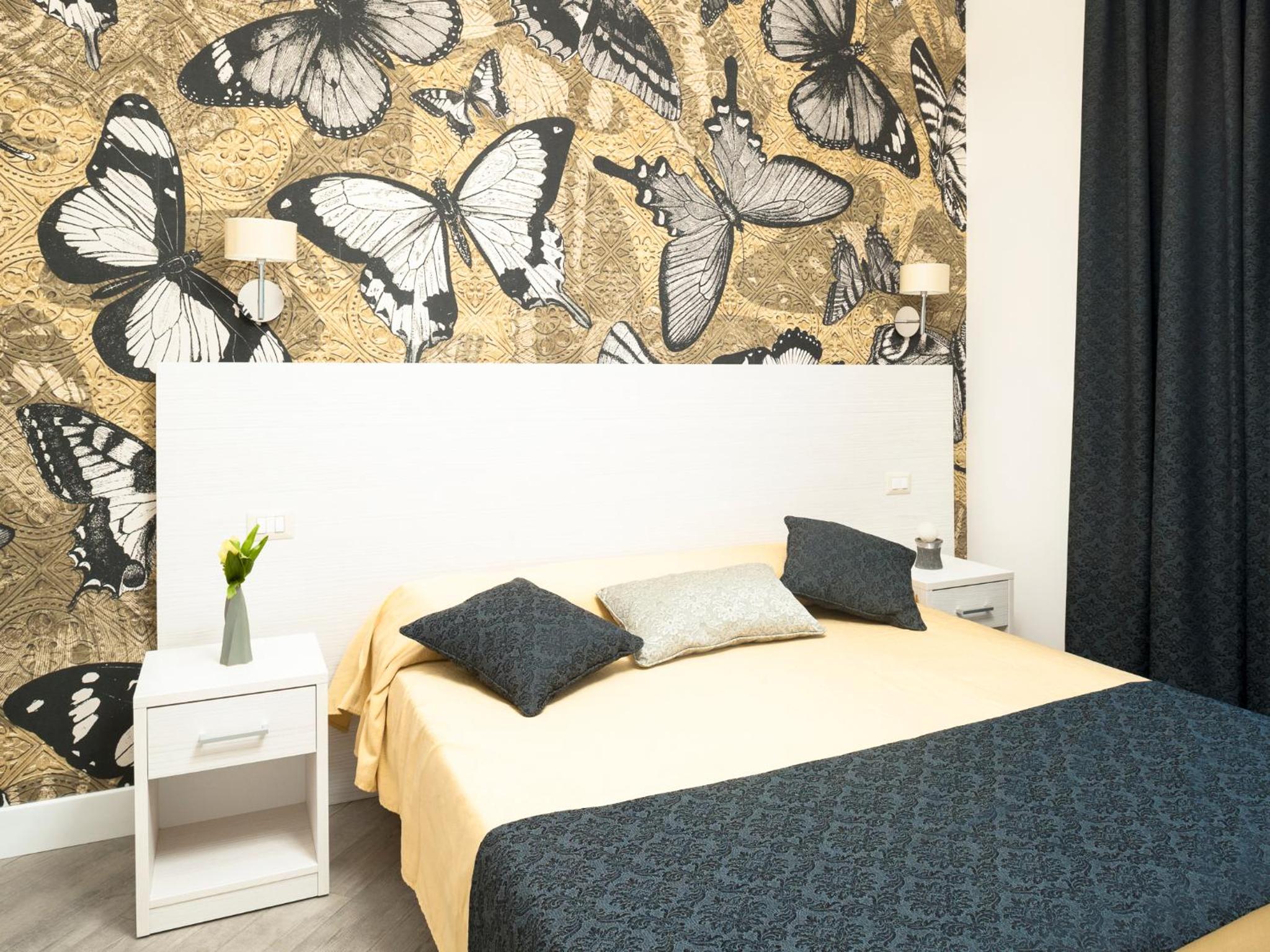 Deluxe Double Room photo 2