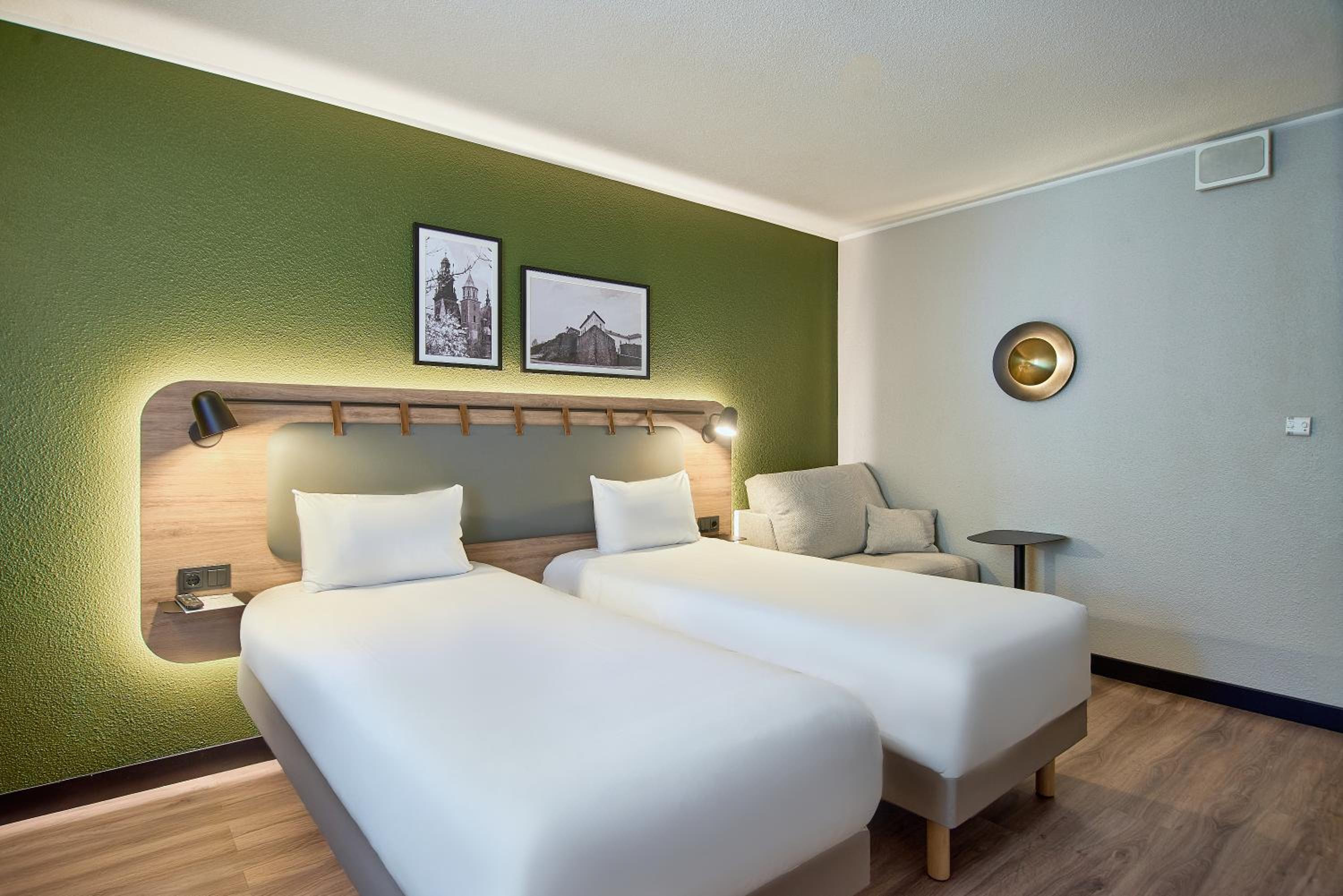 Standard Room - 2 Single Beds — the supplier's photographs — photo 4