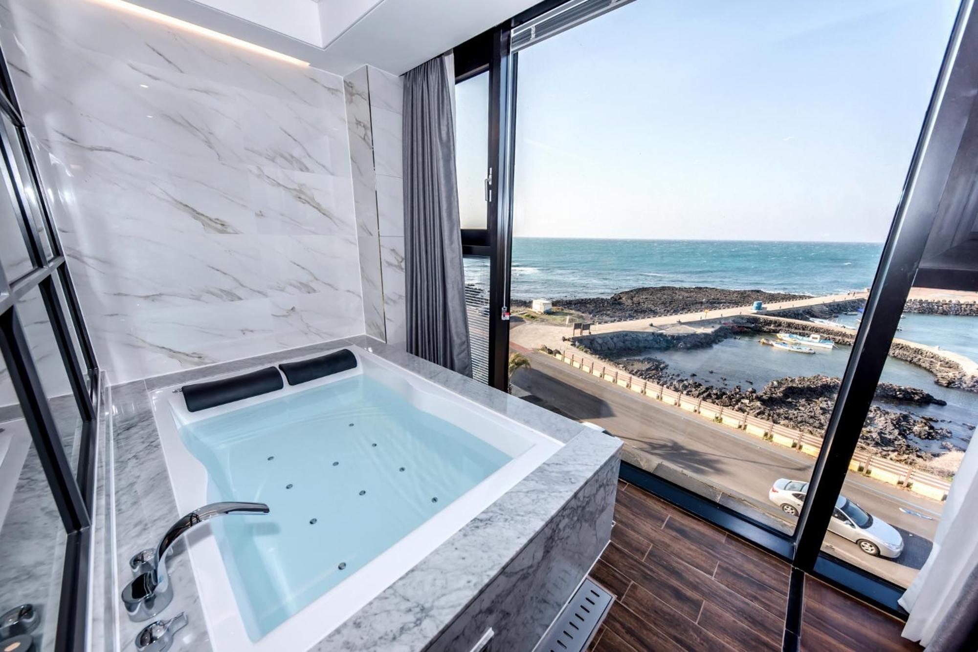[Limited Offer] Suite Ocean