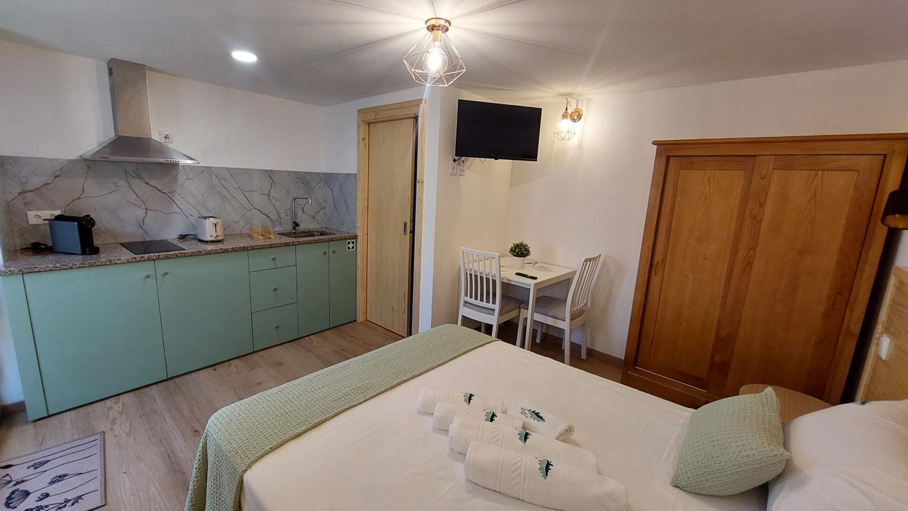 One-Bedroom House photo 1