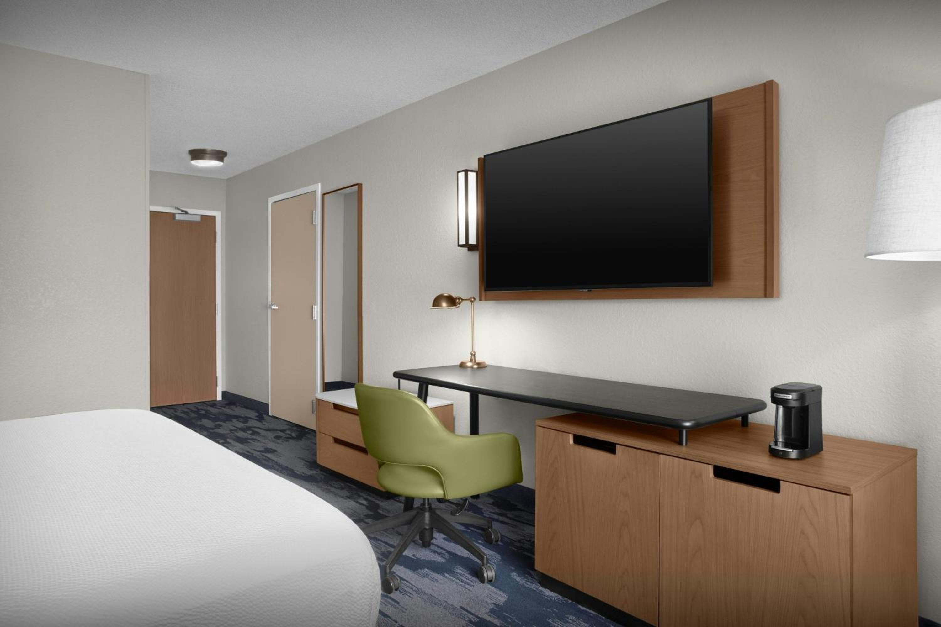 King Room - Hearing Accessible - Photo 4