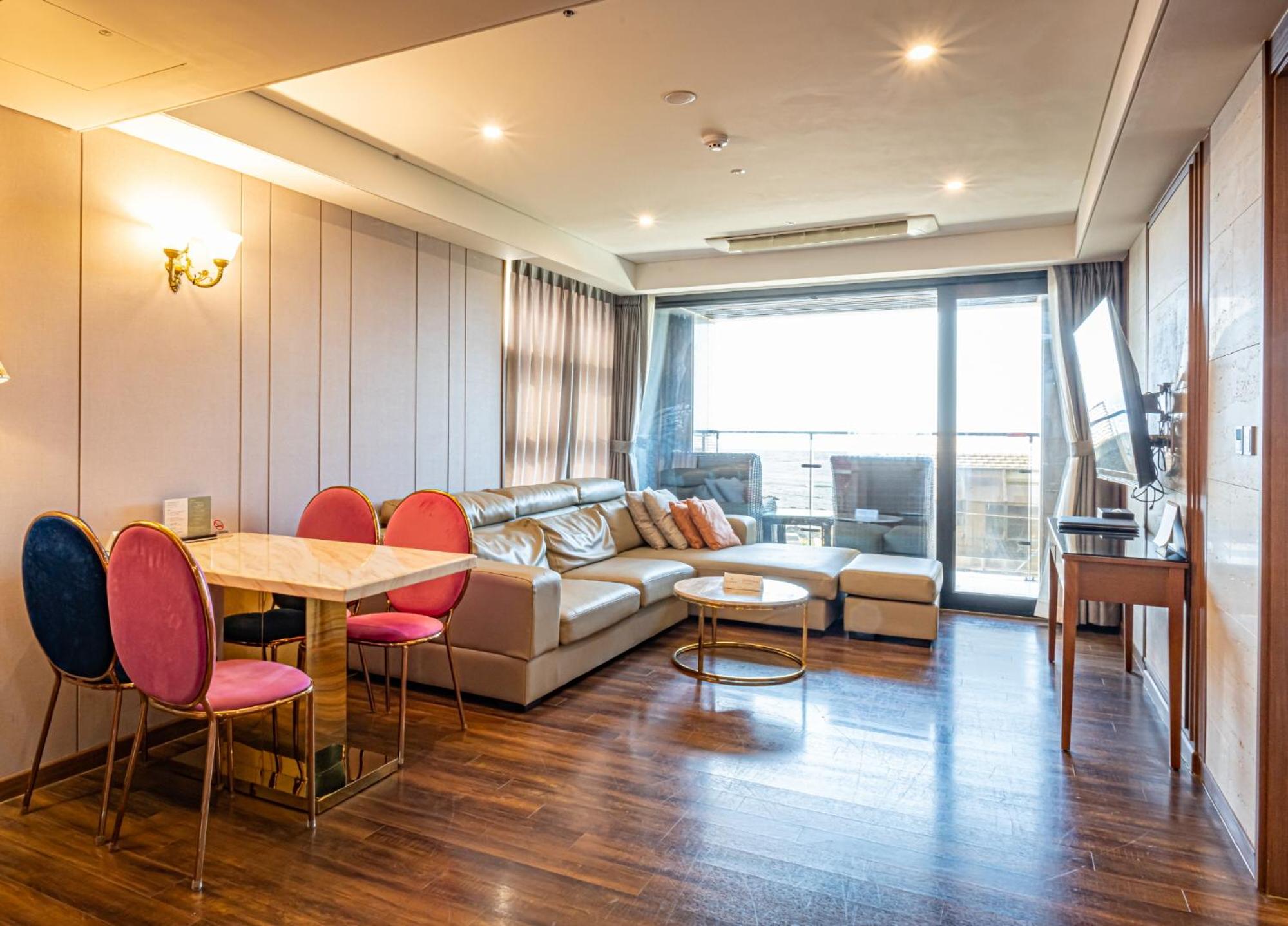 [Limited Offer] Pool Villa Royal Suite