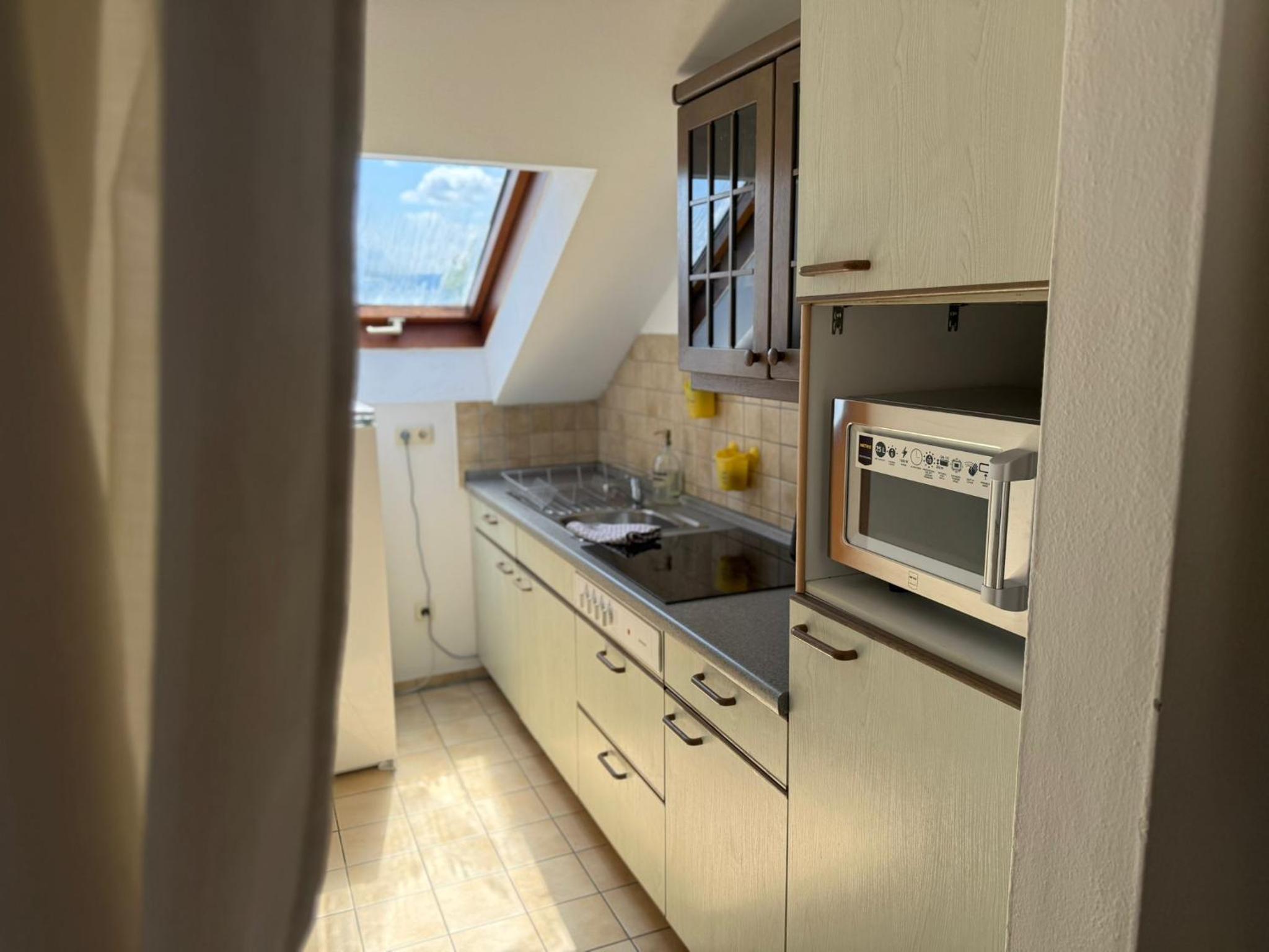 Studio with Balcony - close to Hotel