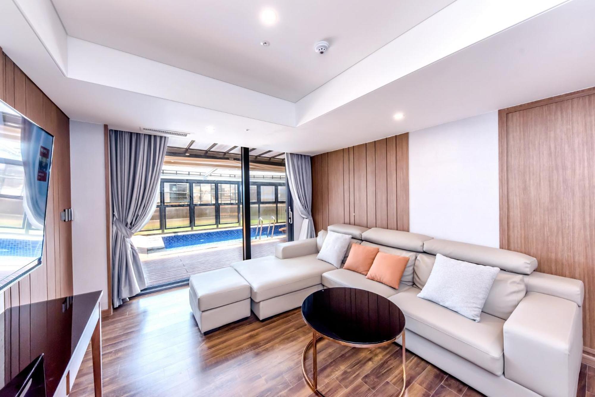 [Limited Offer] Oceano Ocean Pool Villa Suite