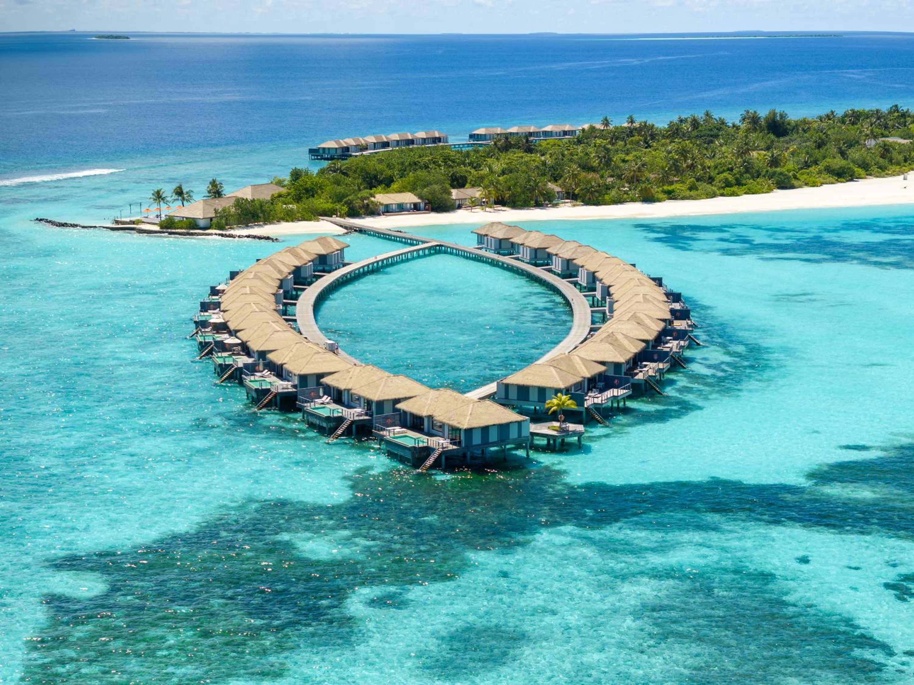 Overwater Villa with Twin Beds and Lagoon View