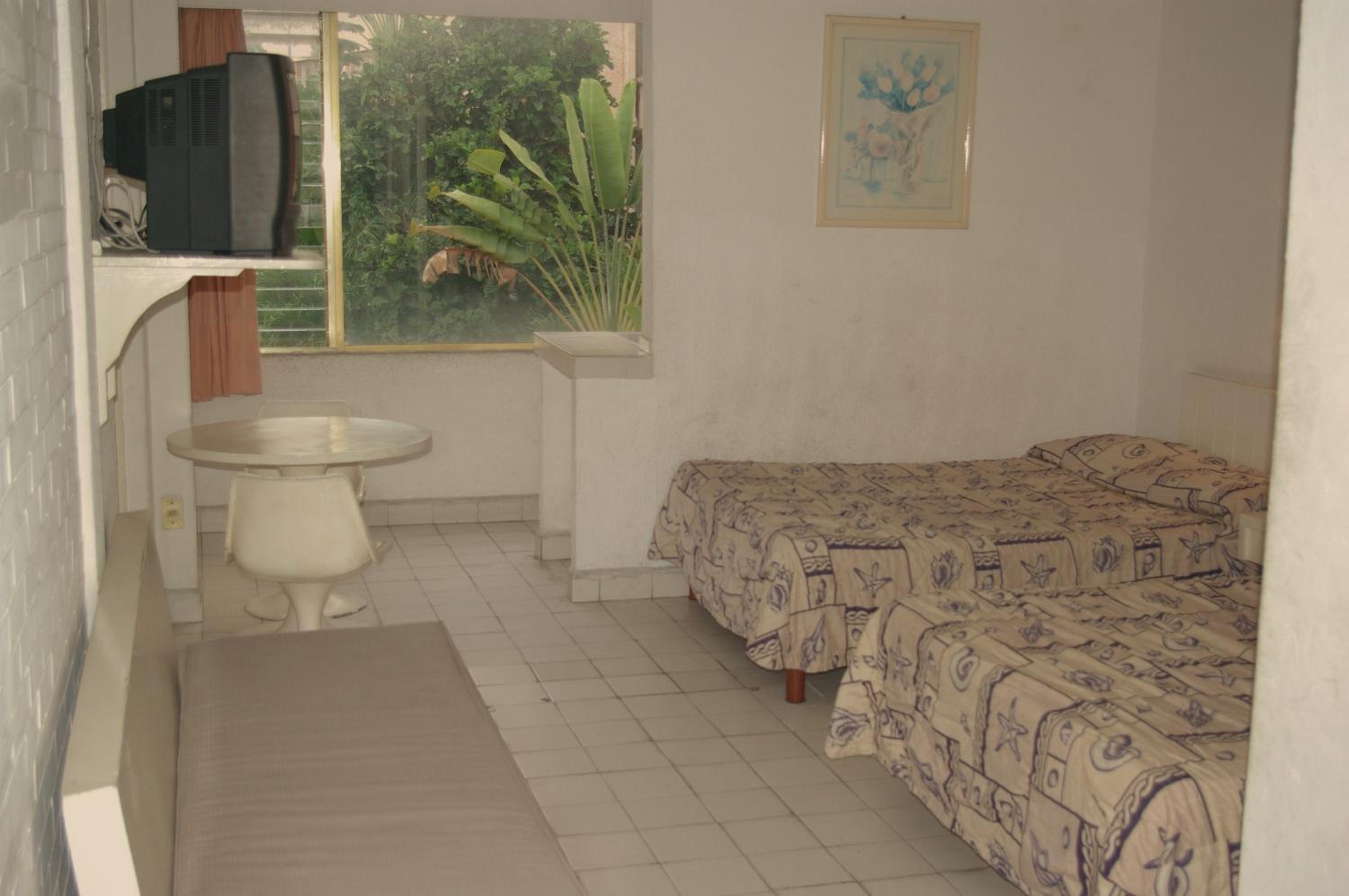 Economy Twin Room