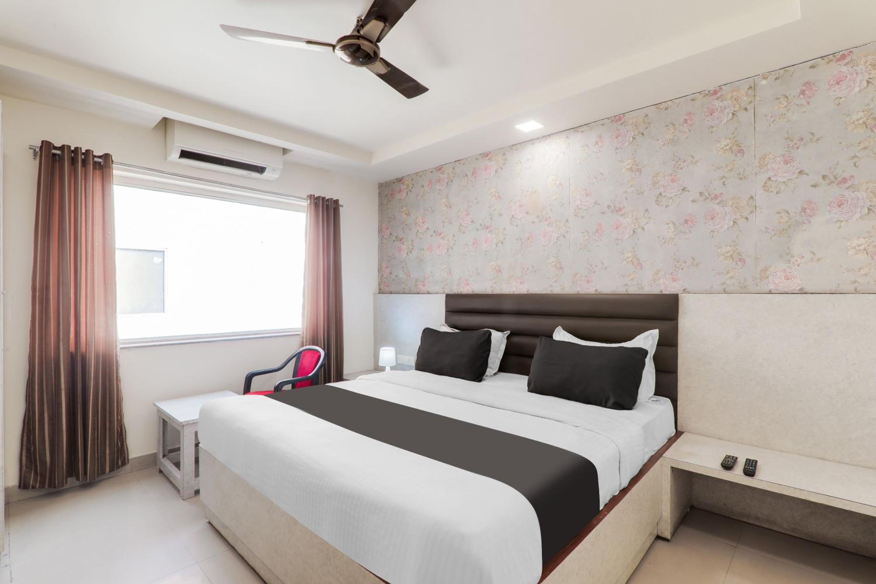 Deluxe Double Room photo 1