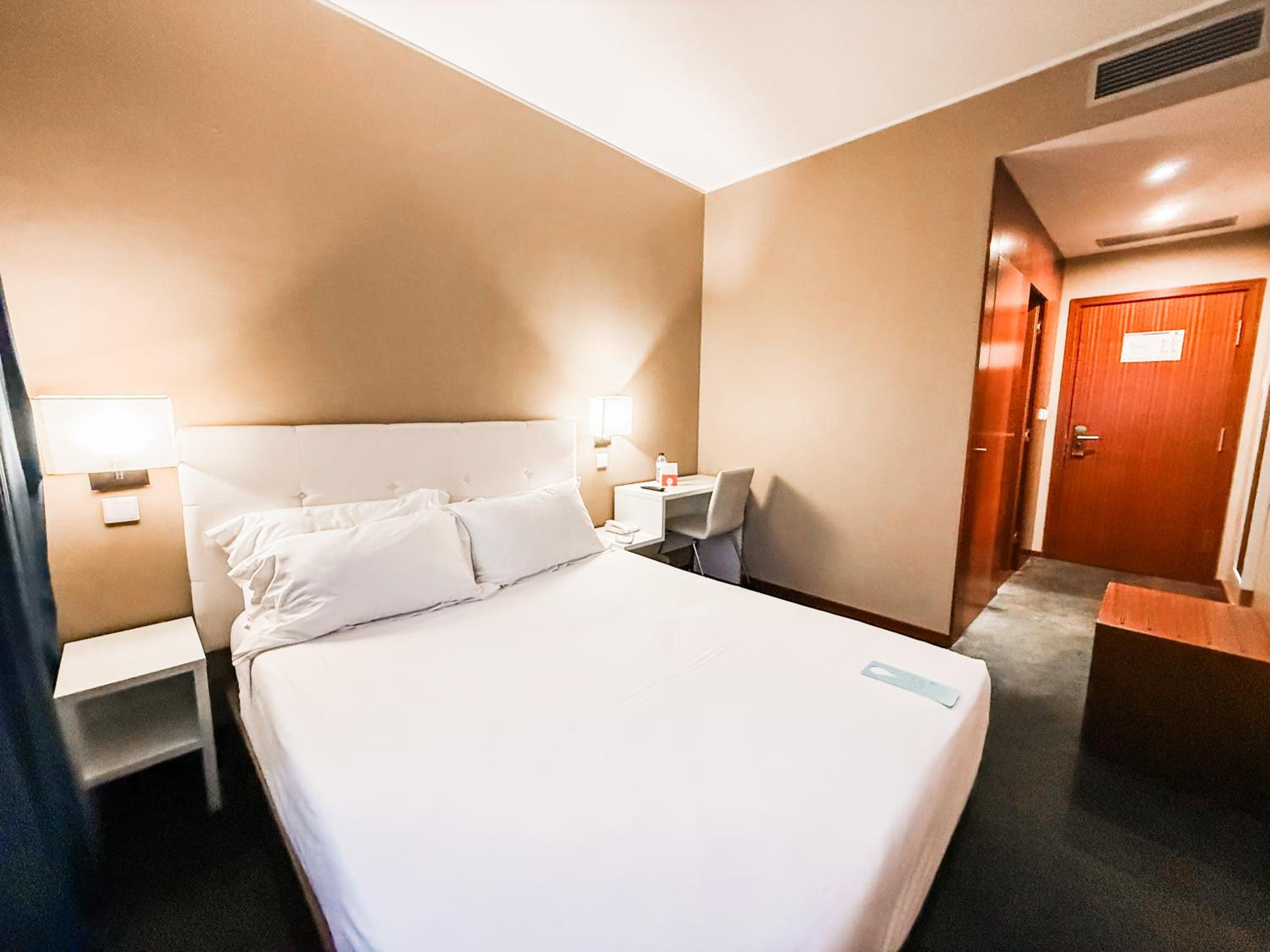 Double Room - Photo 1