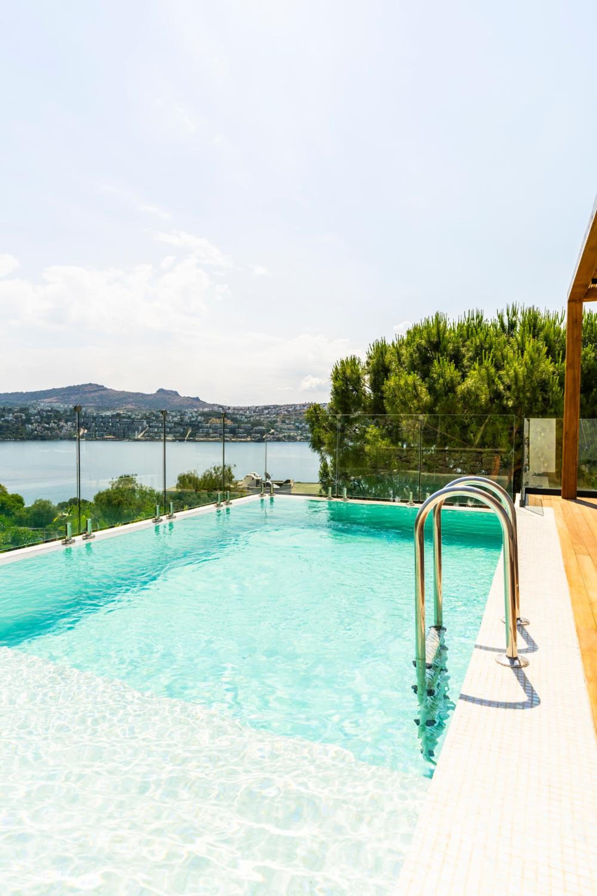 Villa with Private Pool photo 2