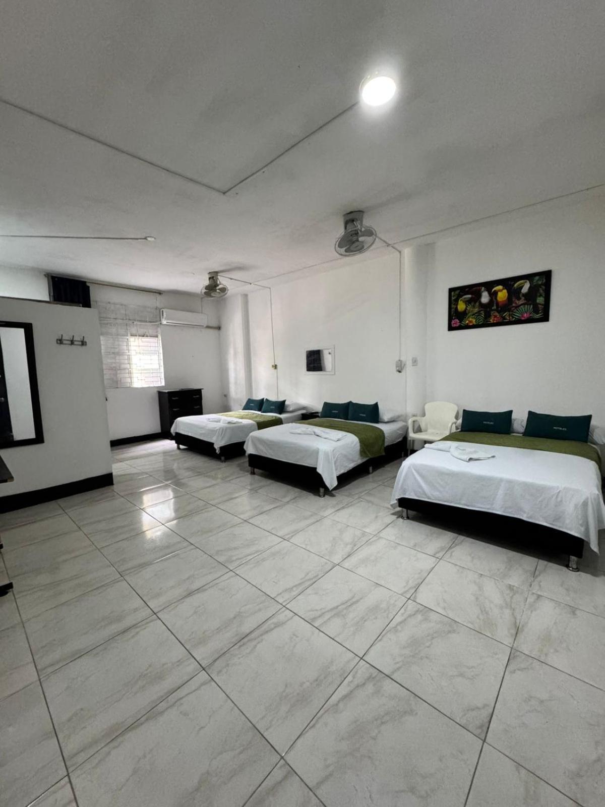Superior Triple Room photo 2