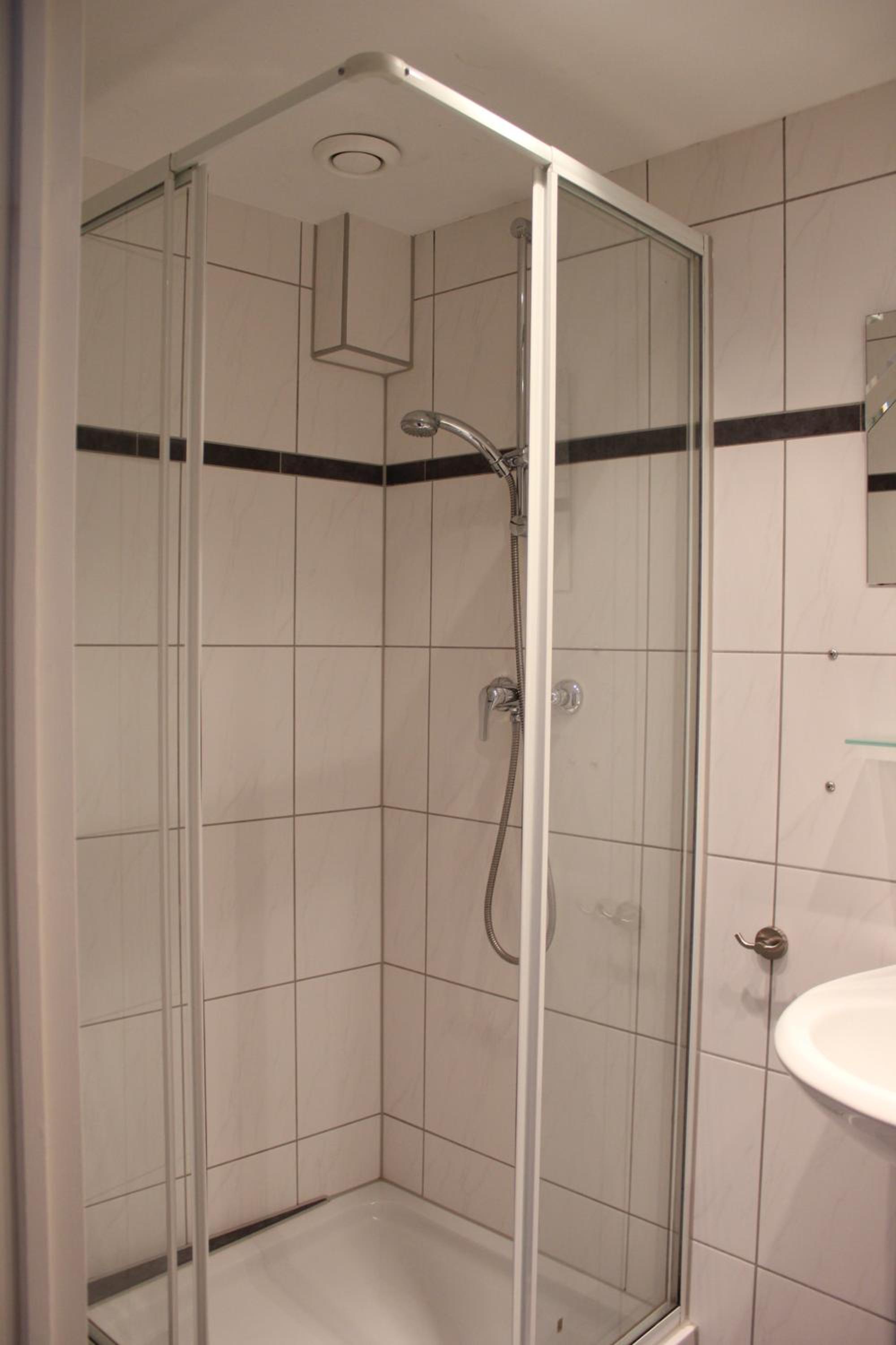 Economy Double Room - Photo 2