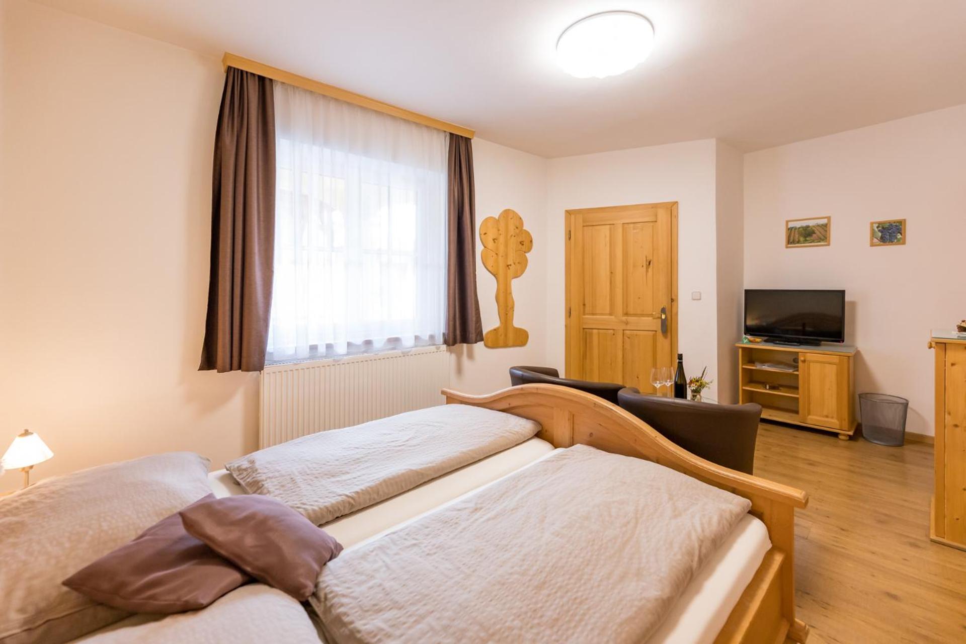 Standard Double Room (2 Adults) photo 2