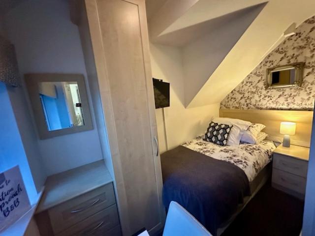 Standard Single Room photo 3