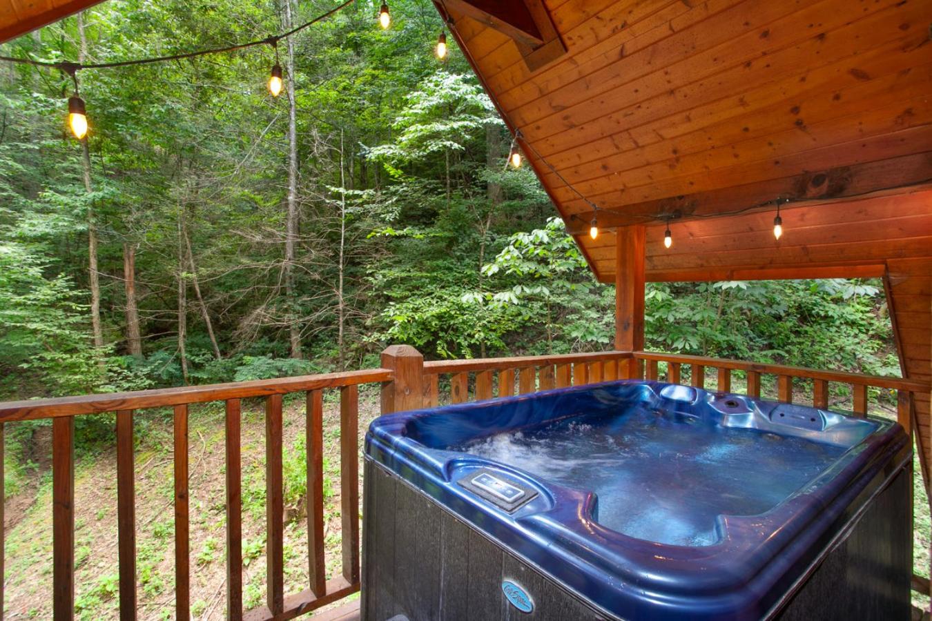 Three-Bedroom Vacation Home  photo 1