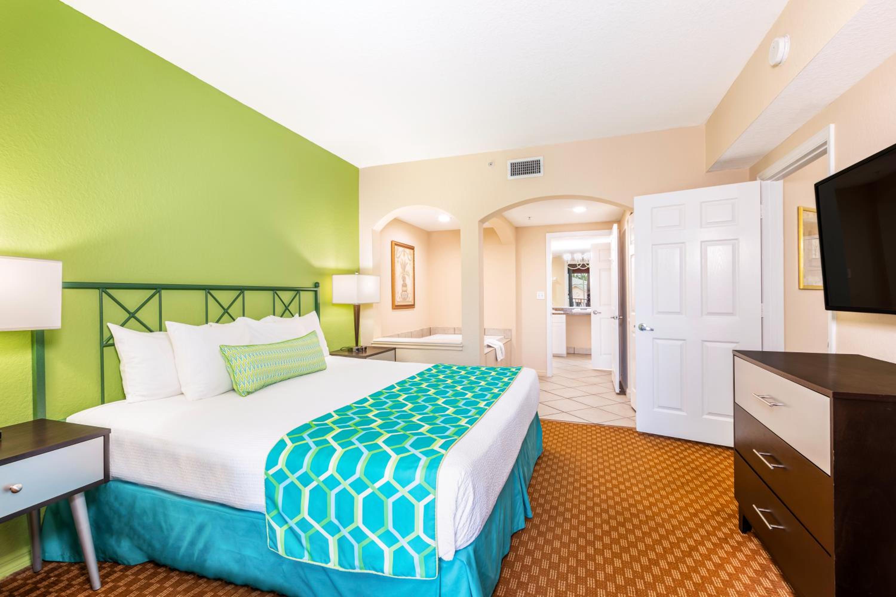 Suite with Garden View - Photo 15