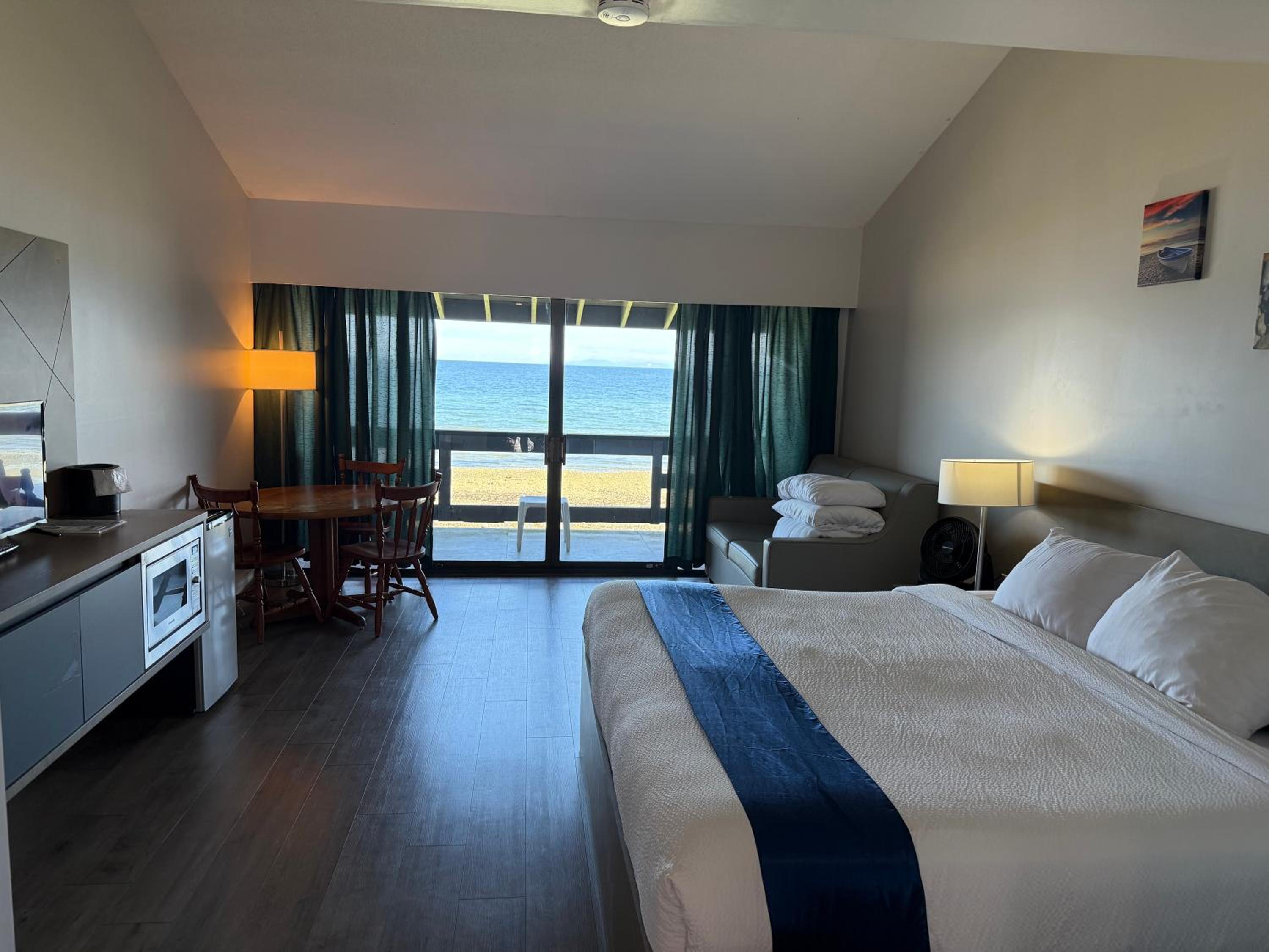 King Room with Sea View photo 1