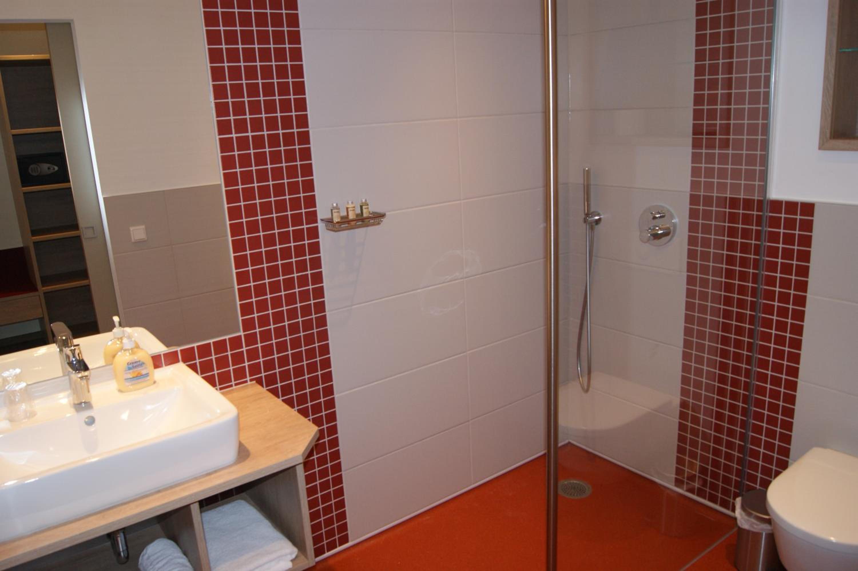 Double Room - Photo 3