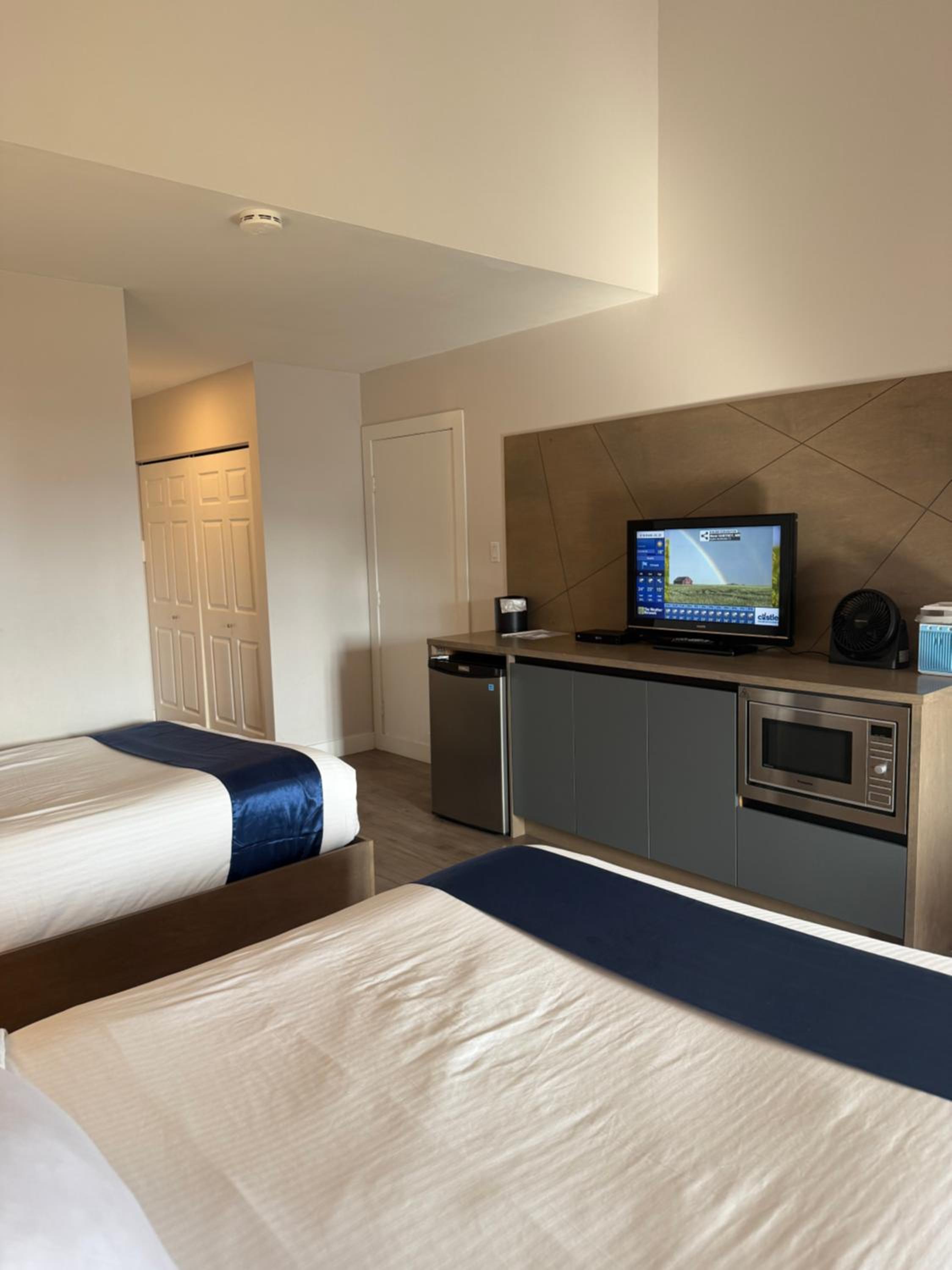 Standard Double Room photo 3