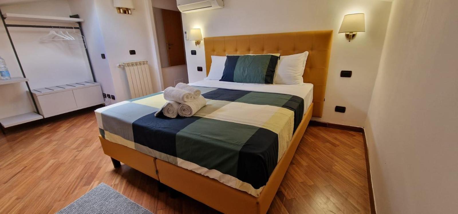 Single Room with Private Bathroom