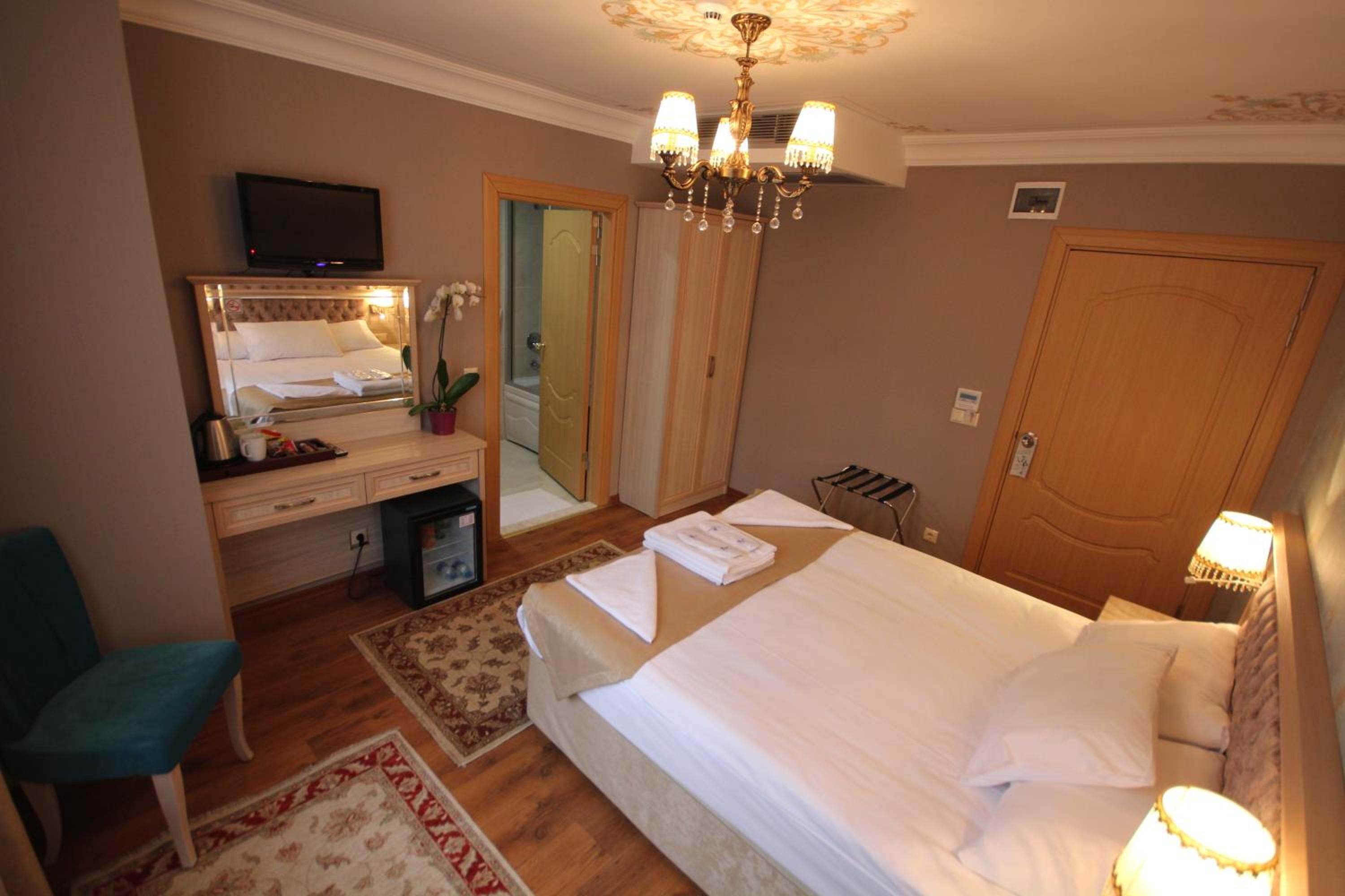 Double Room photo 3