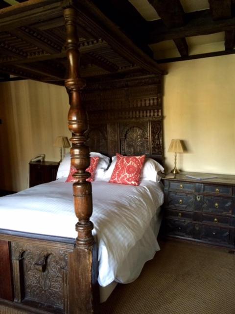  Superior Room with Four Poster Bed ER photo 3