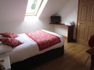 Double Room - Photo 5