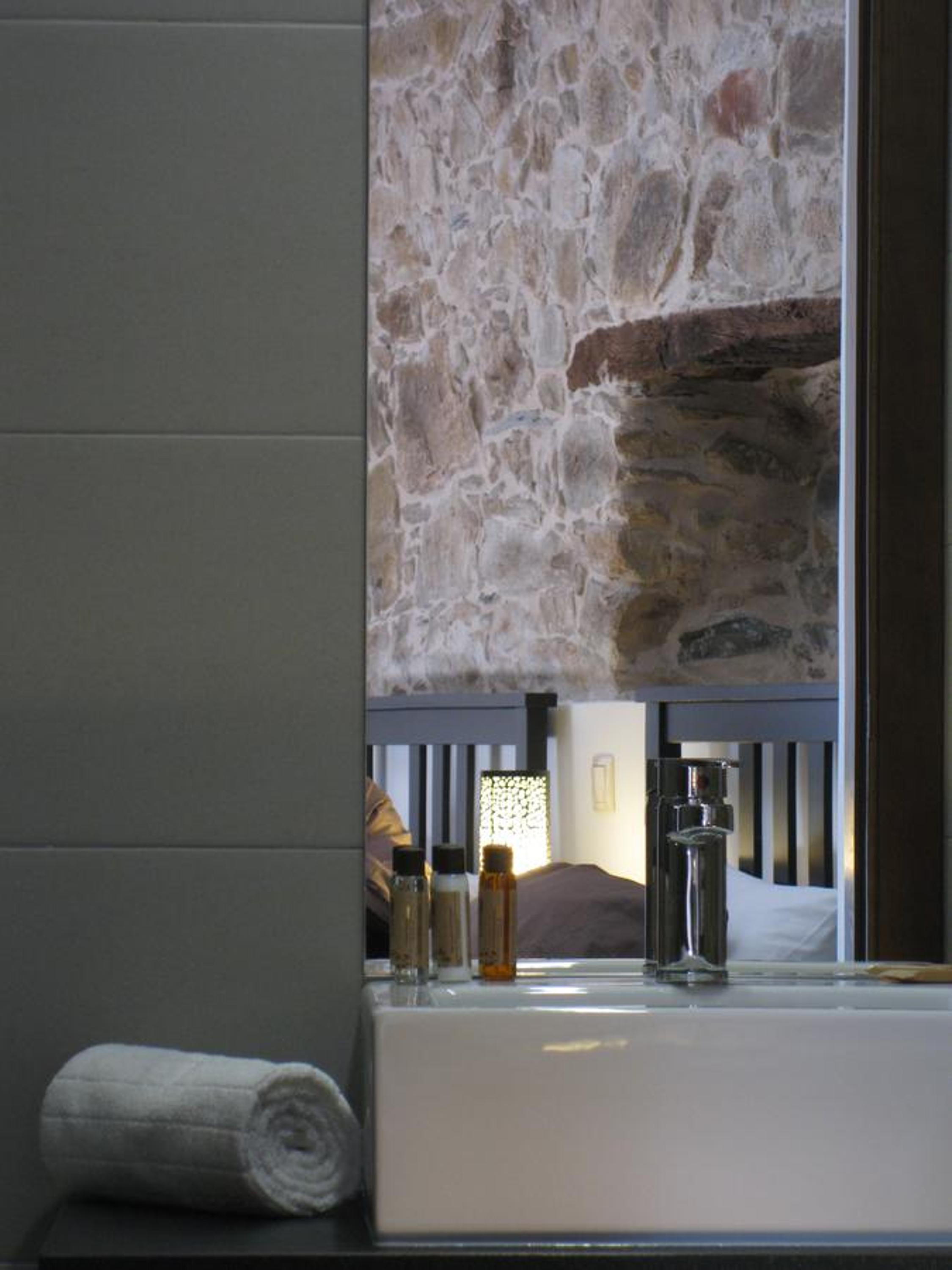Twin Room with Garden View - Photo 5