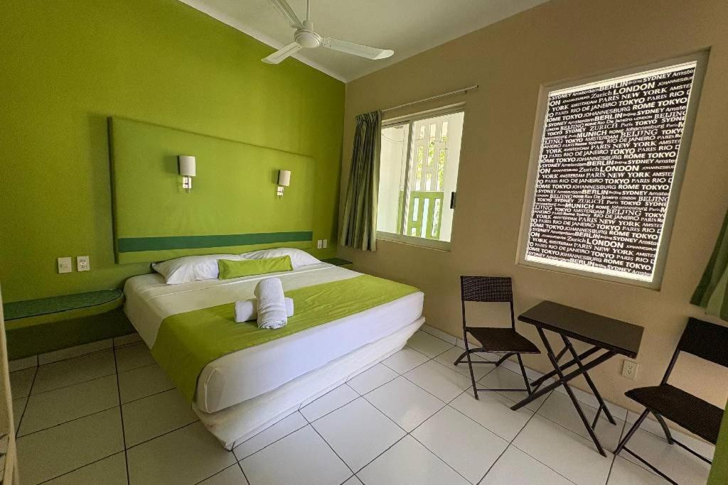 Double Room with Pool View