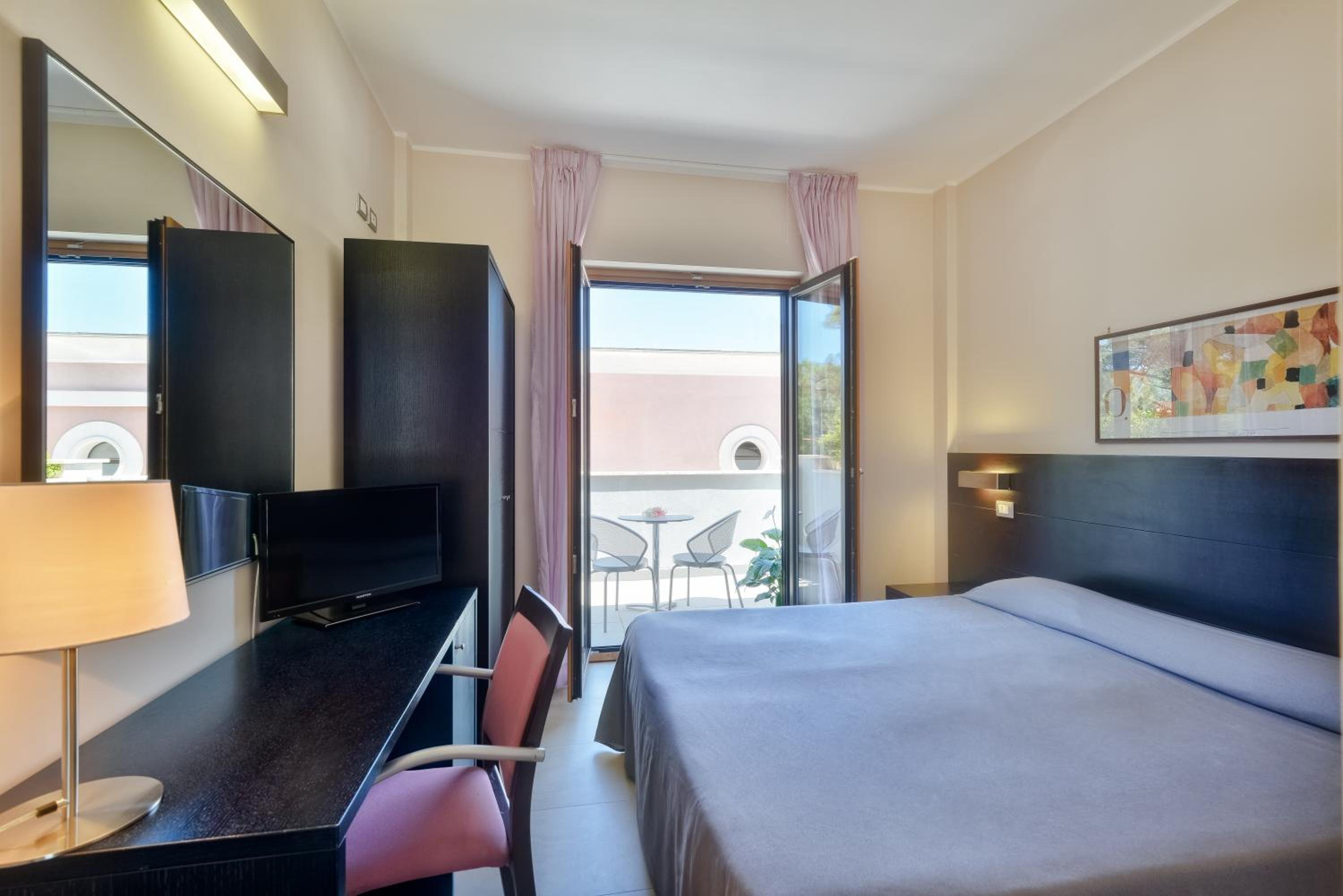 Double Room - Photo 1