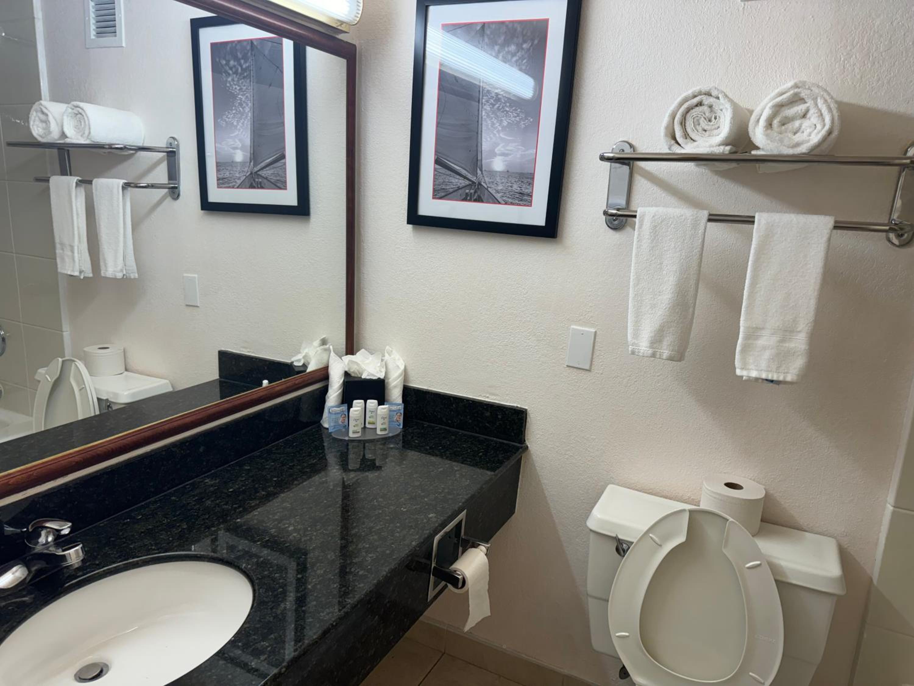 Studio Double Room - Disability Access/Non-Smoking - Photo 1