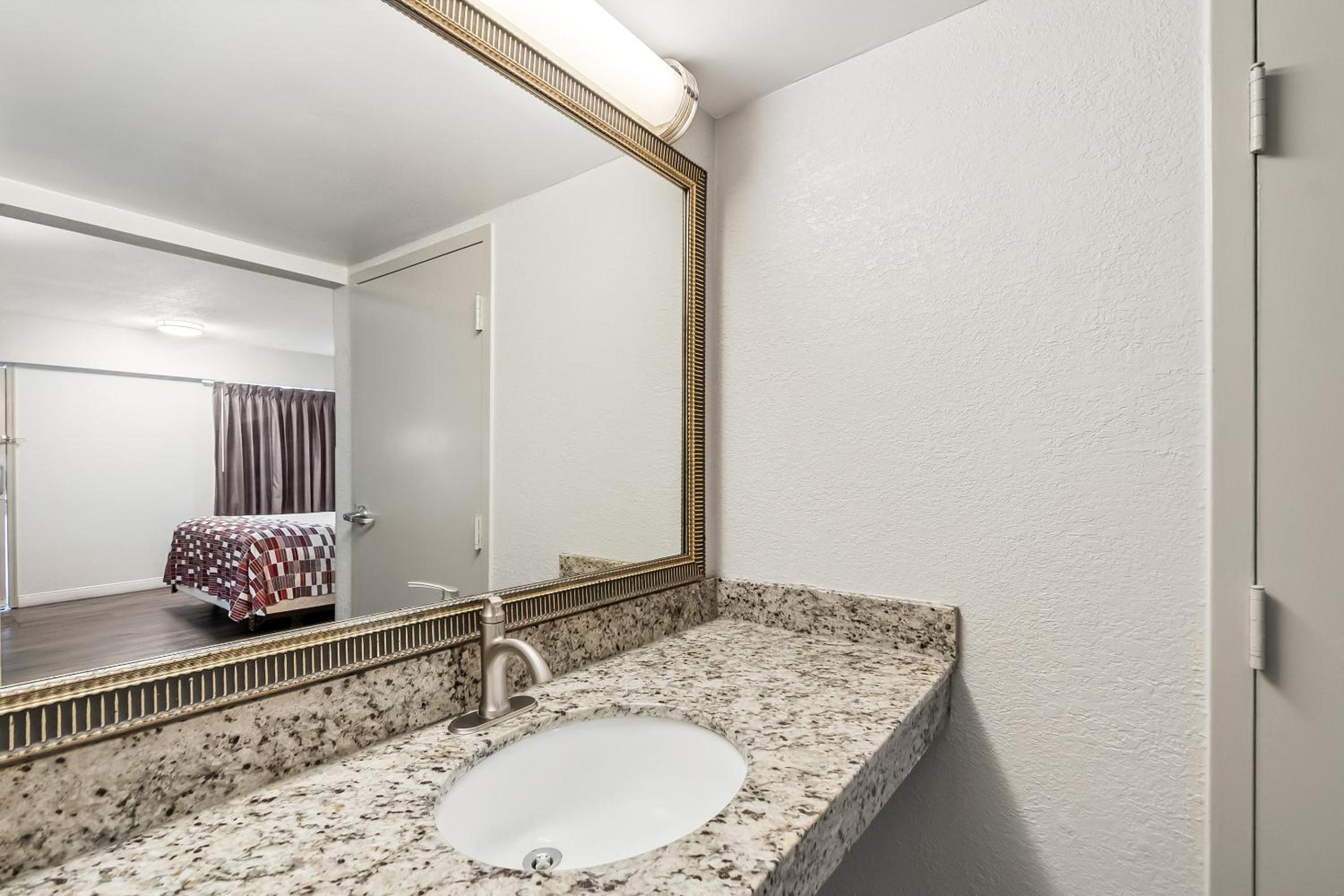  Standard Room with Two Queen Beds Disability Access Non-Smoking