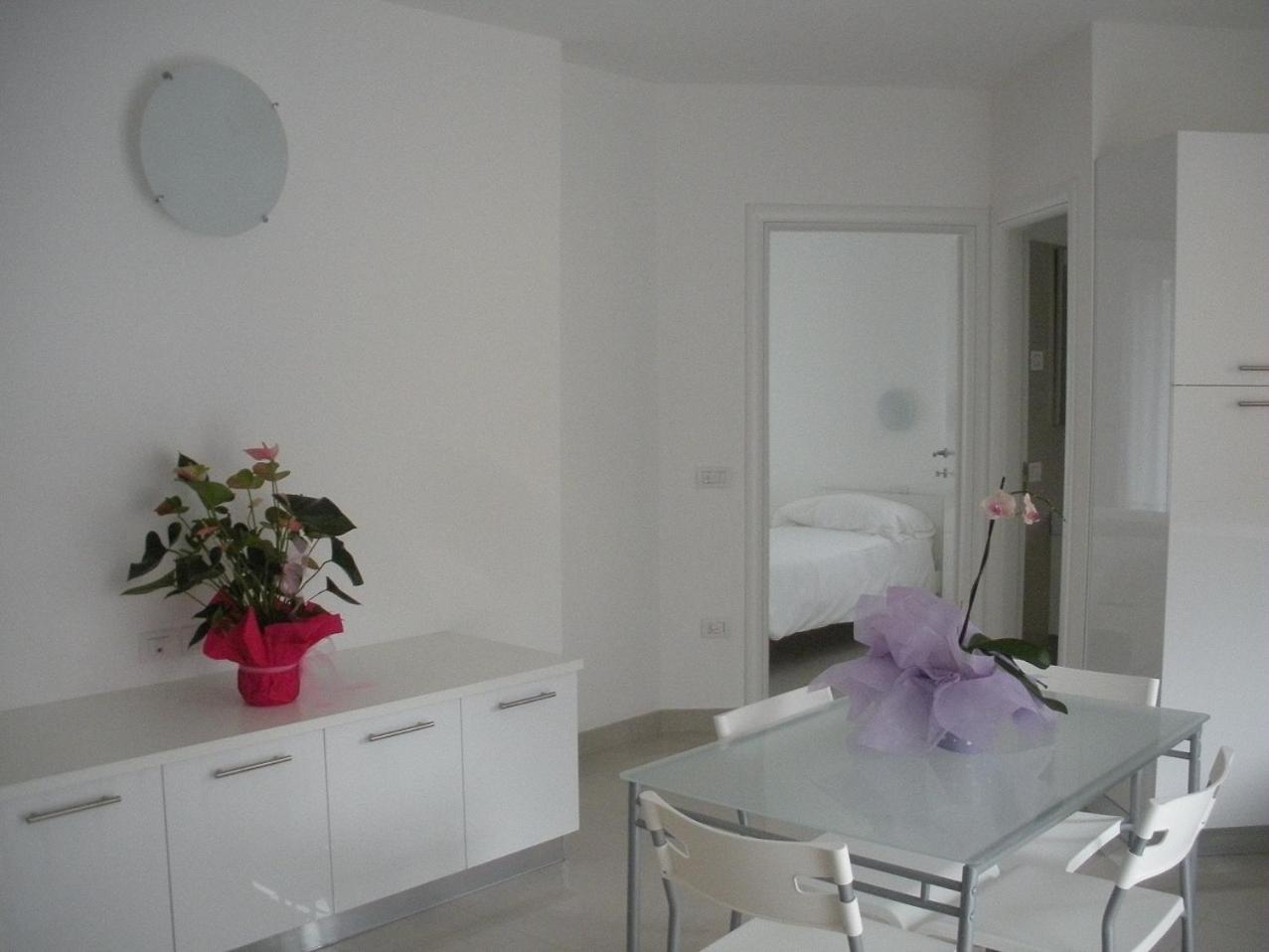 Apartment (4 Adults)