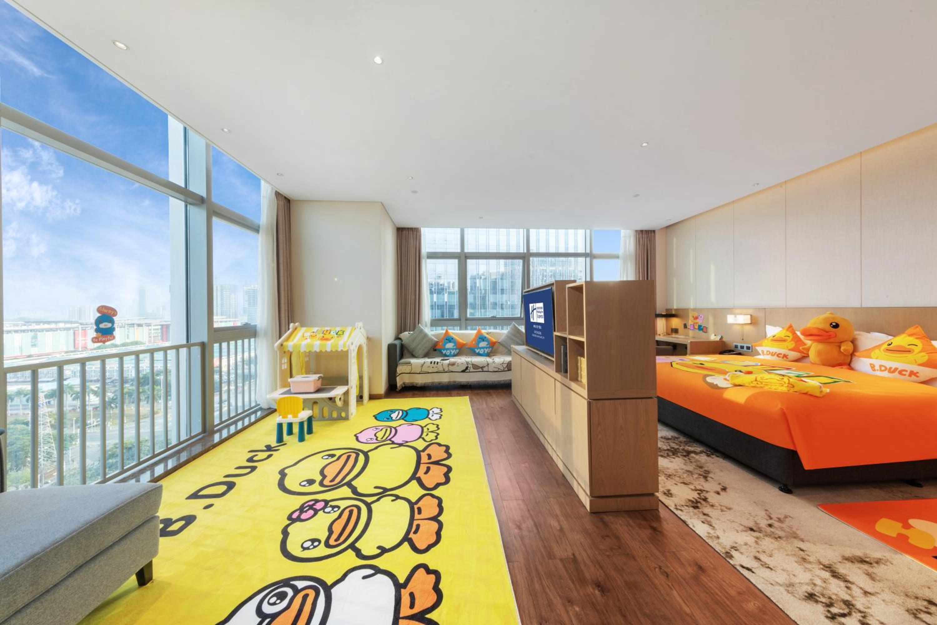 Standard King Room - Kids Theme - Photo 6