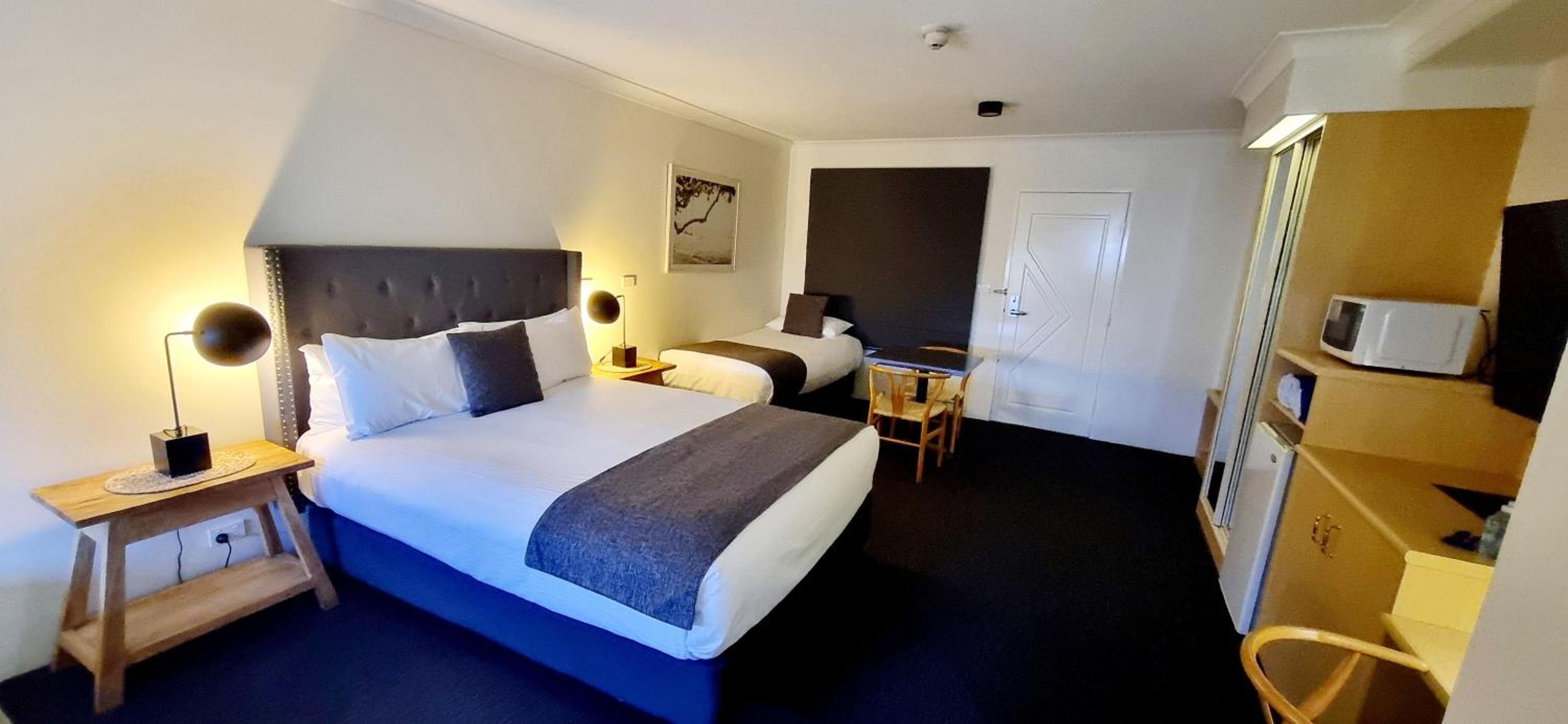 Economy Twin Room