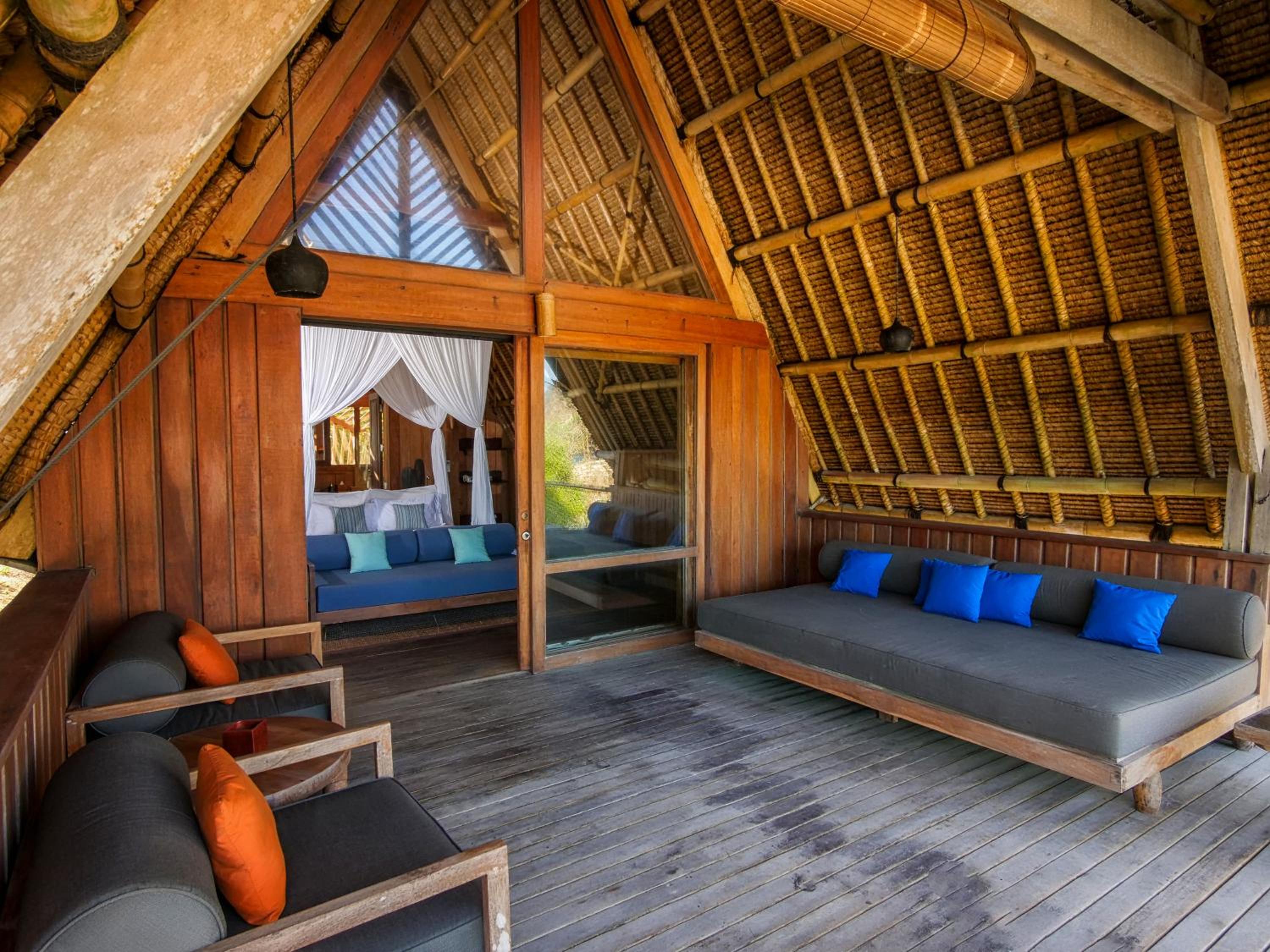 Bungalow with Sea View