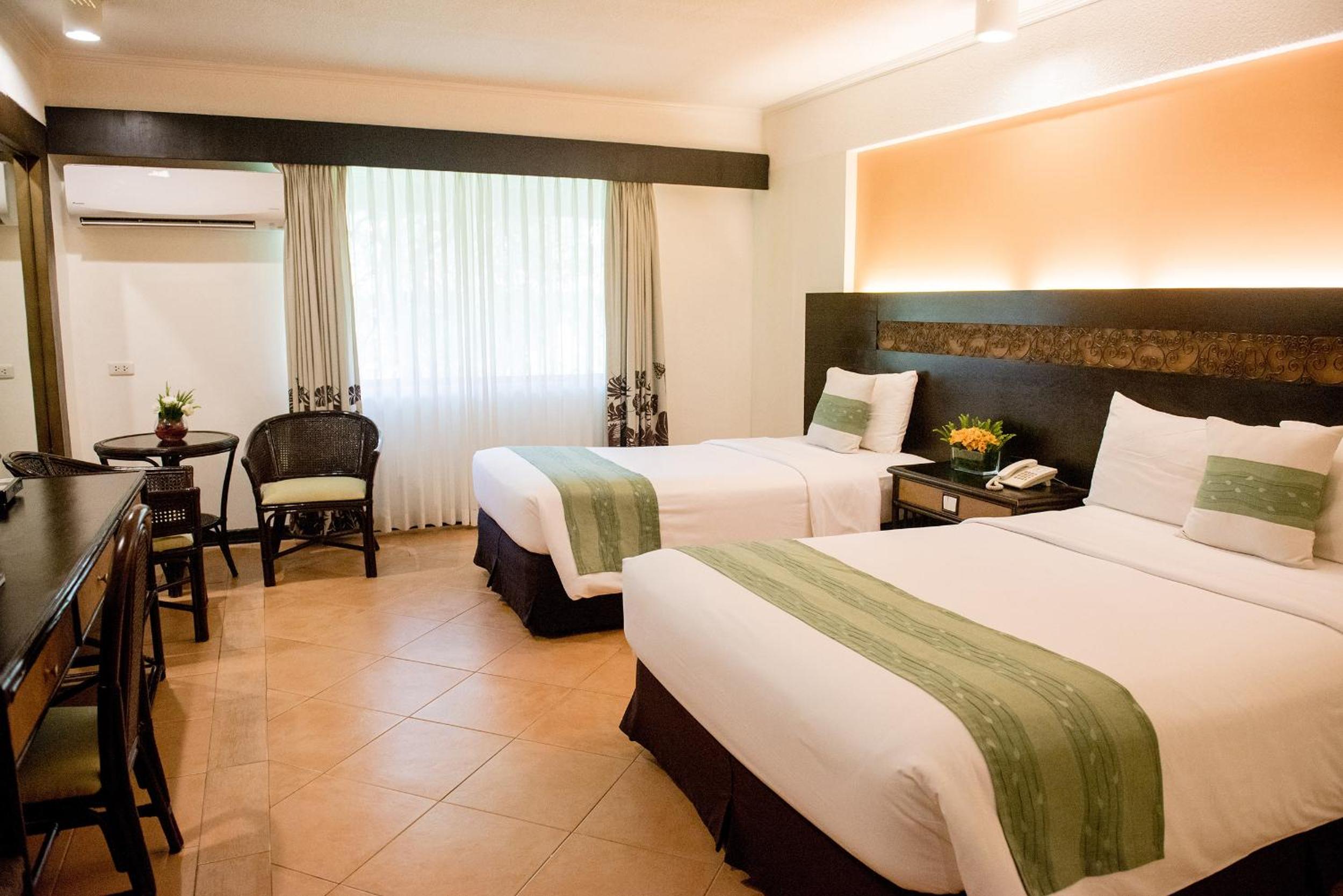 Deluxe Room - Photo 1