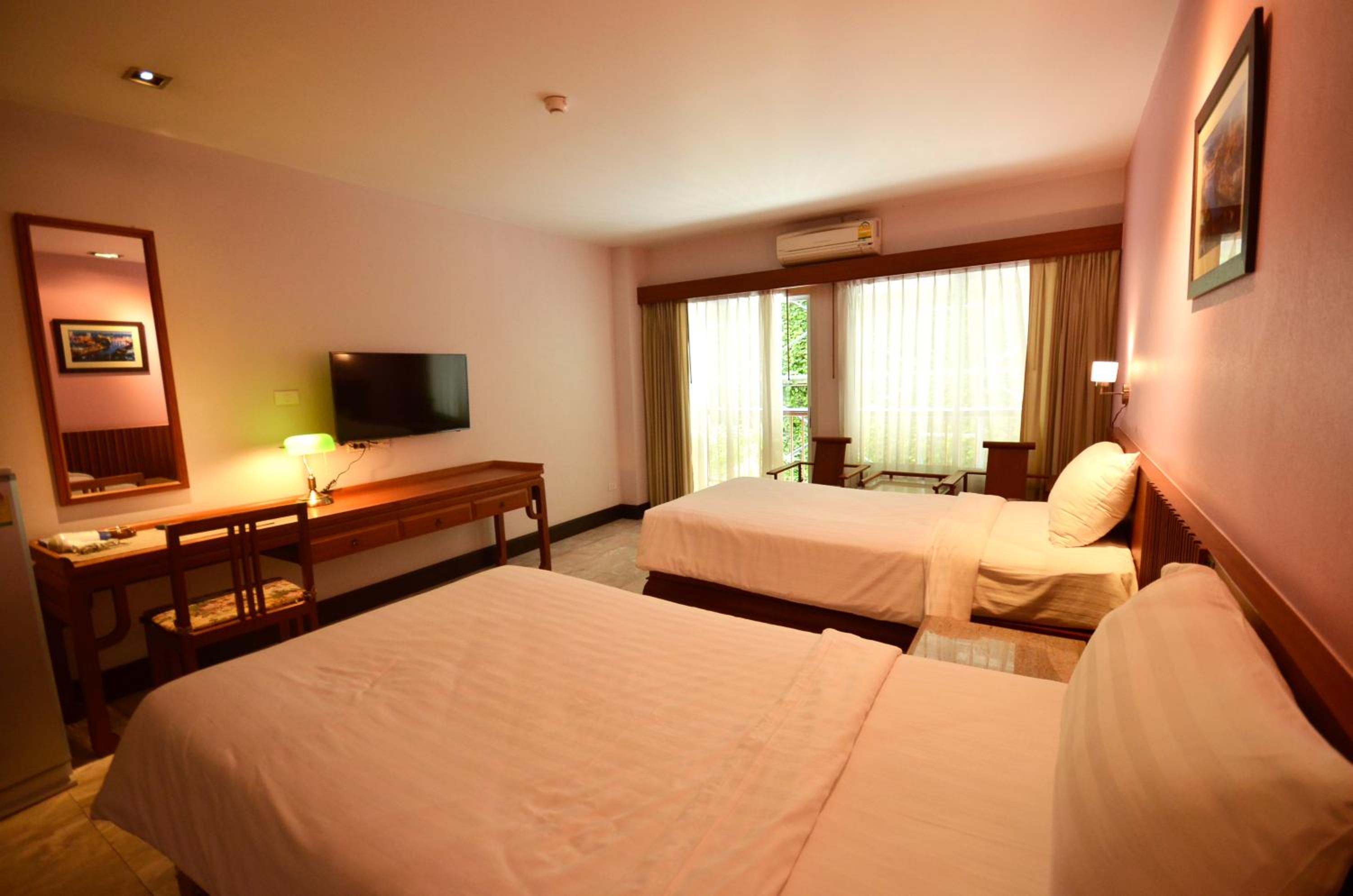 Superior Twin Room photo 3