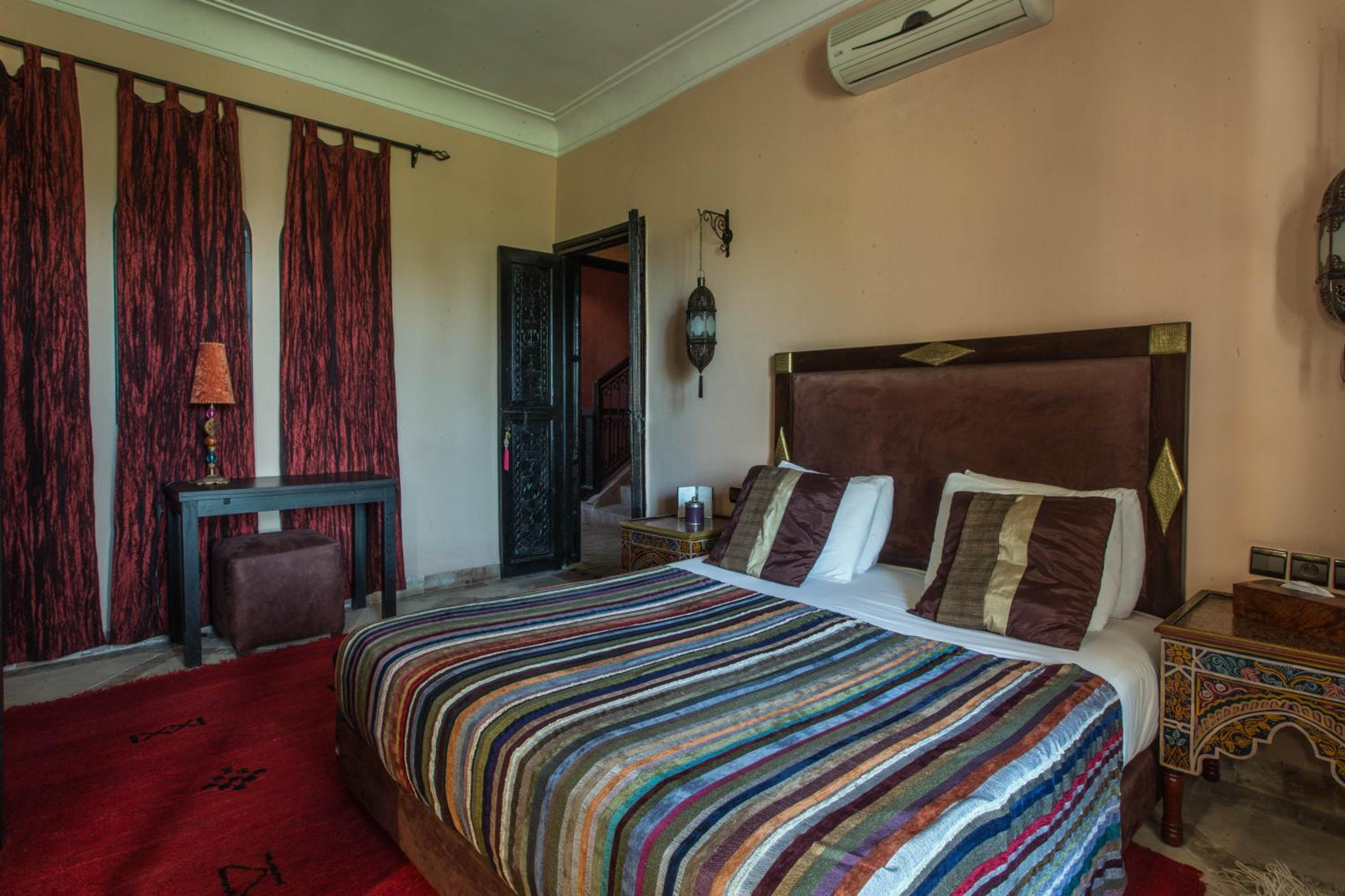 Family Room with Balcony - Photo 9