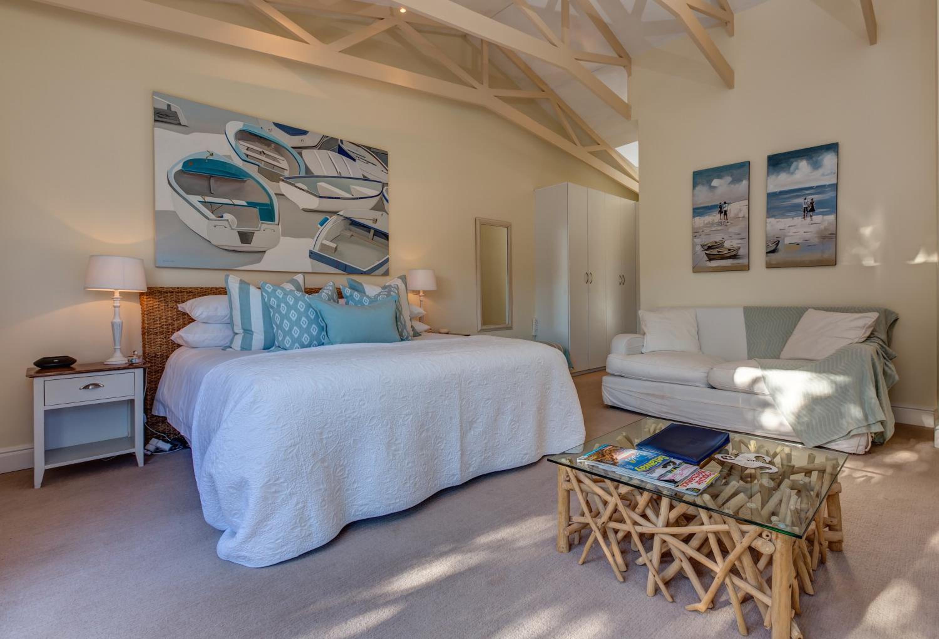 Pansy Shell Suite photo 1