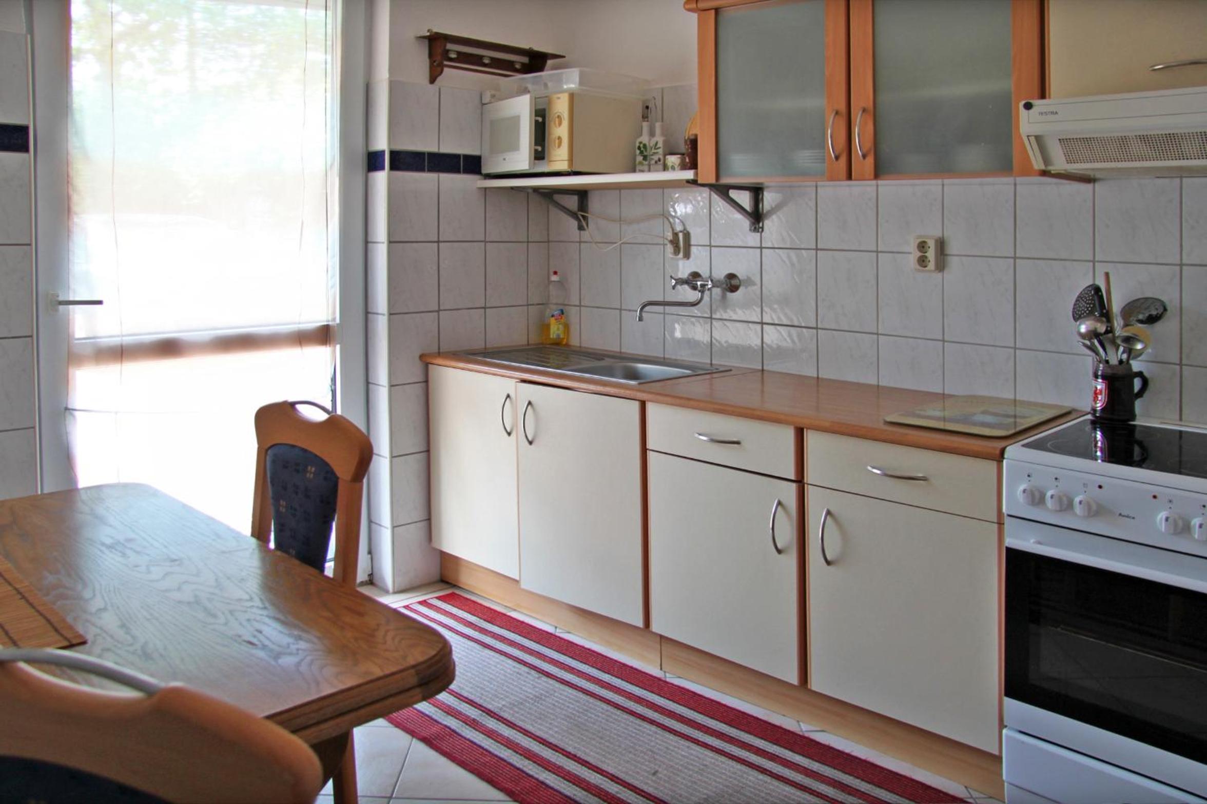 One-Bedroom Apartment 2 photo 3