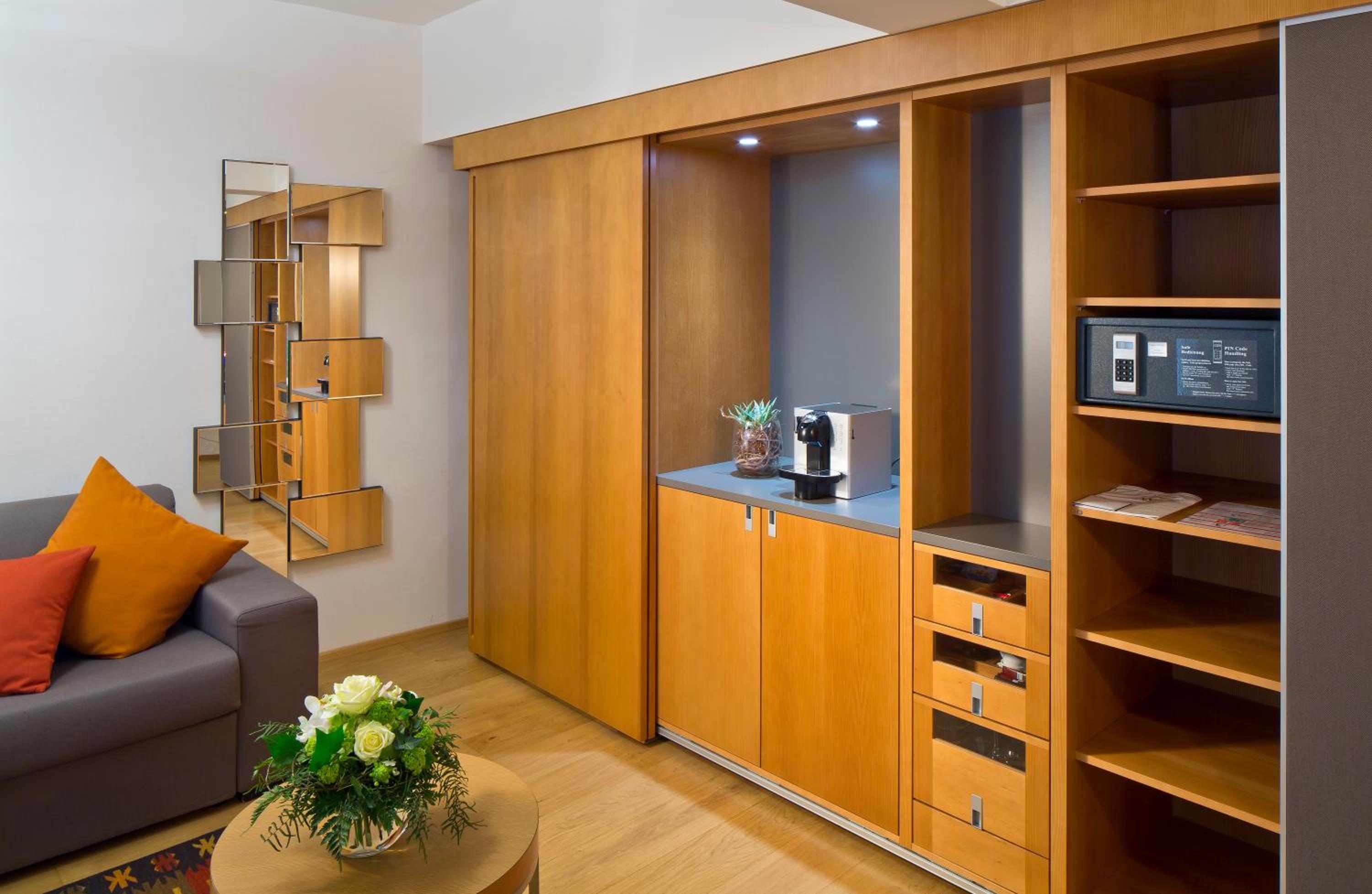 Junior Suite Maximilian with Air Conditioning (with 2 bathrooms) - Photo 3