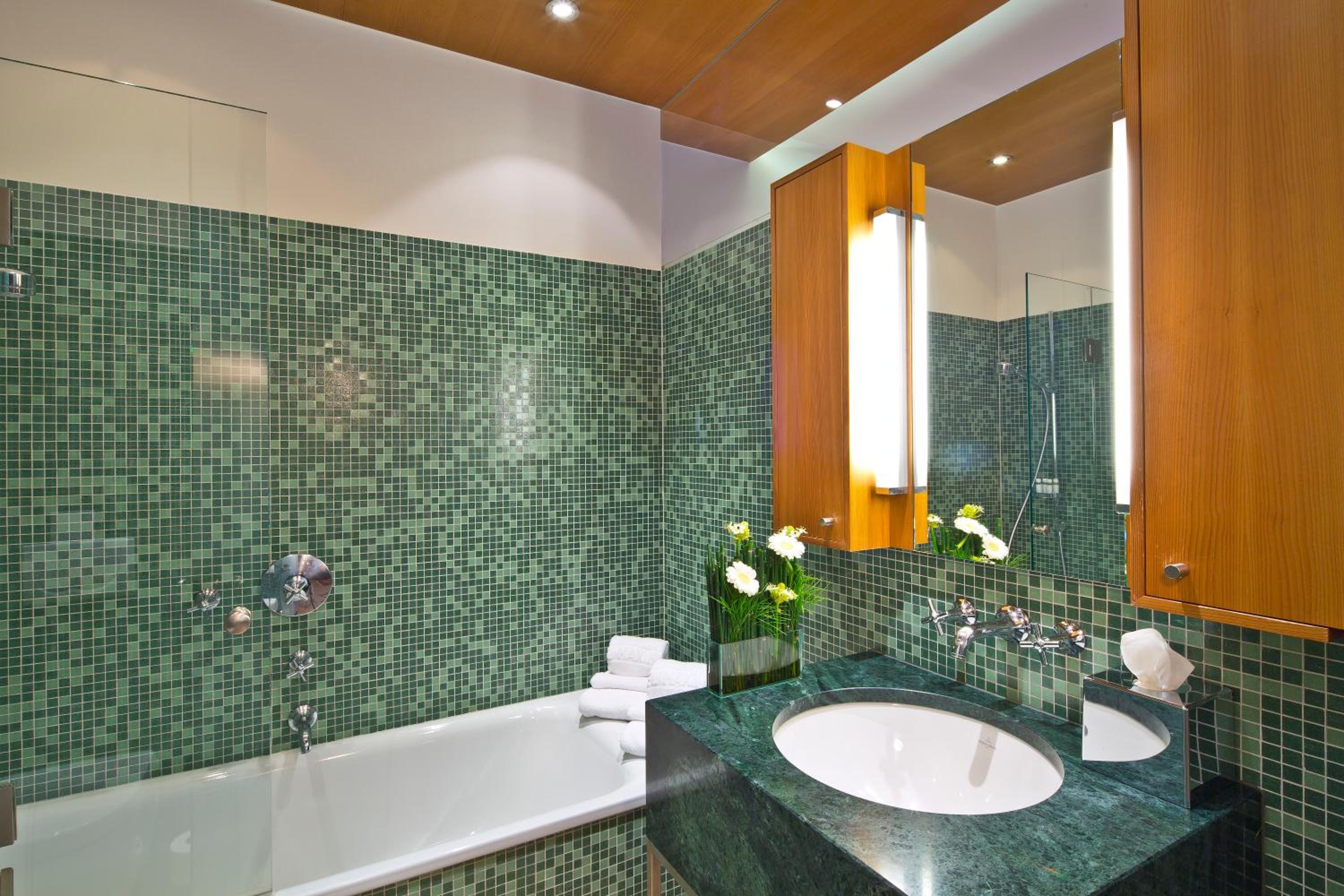 Junior Suite Maximilian with Air Conditioning (with 2 bathrooms) - Photo 4
