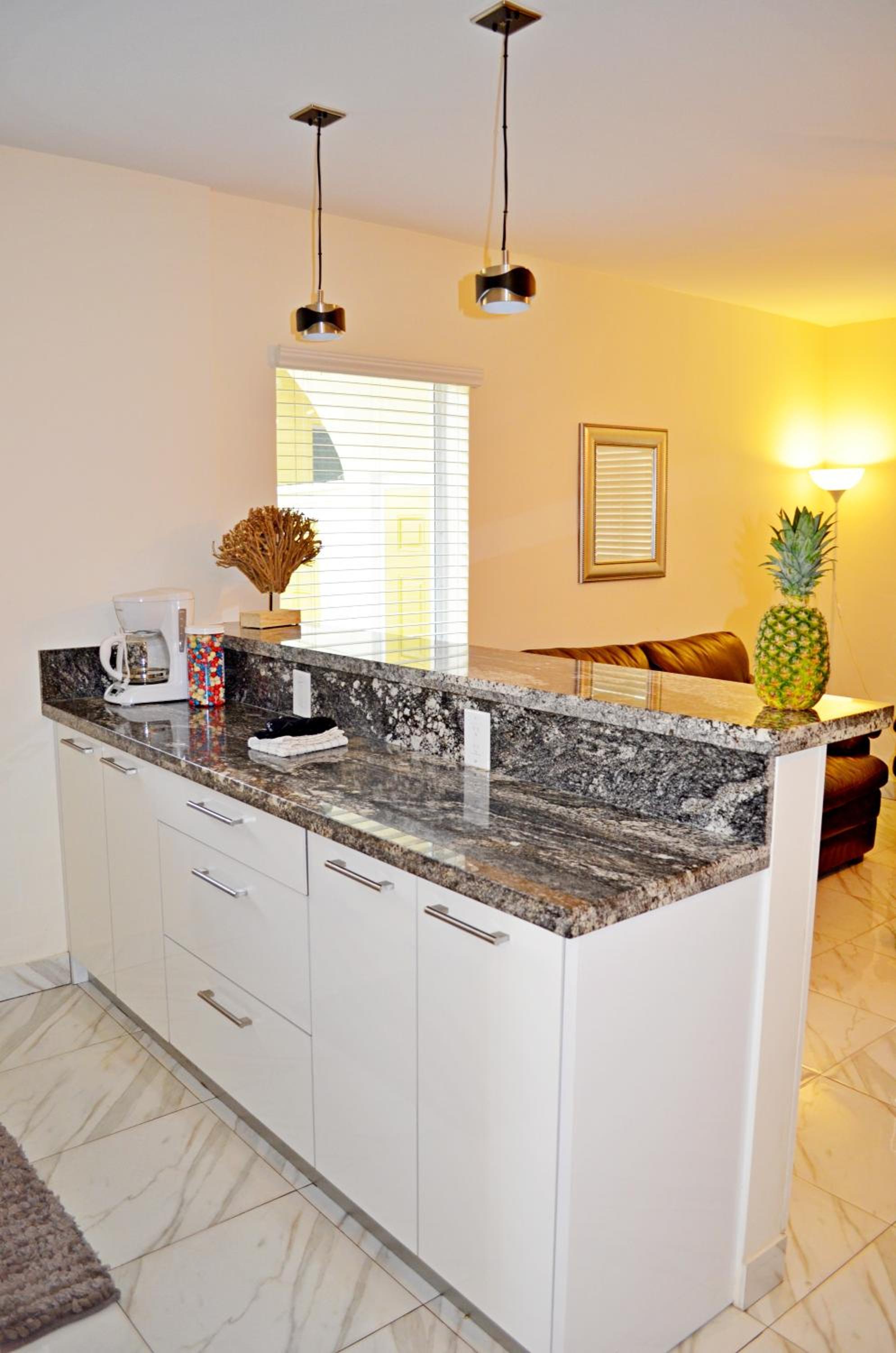 One-Bedroom Apartment - Photo 16