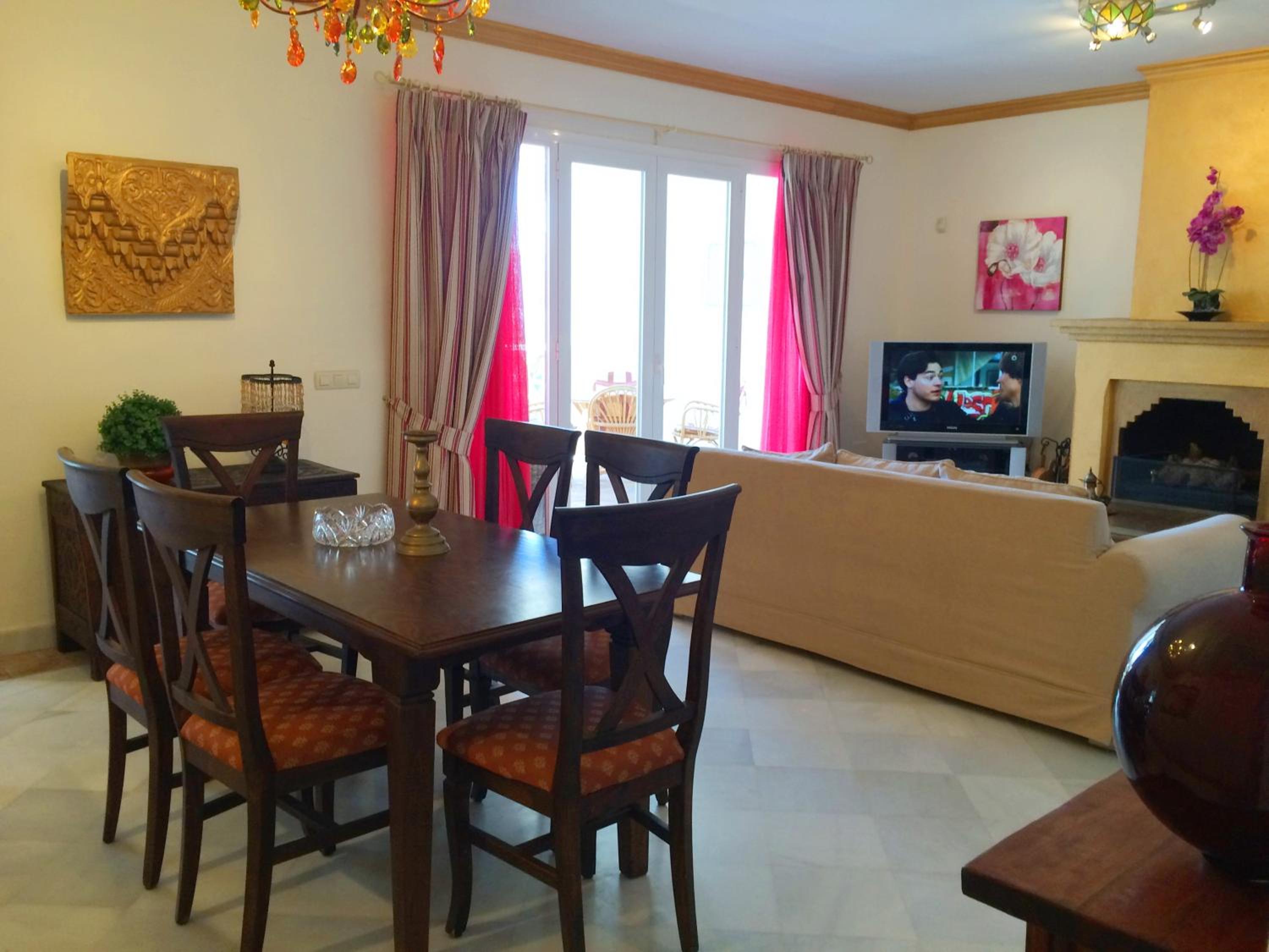 Two Bedroom Apartment (First Floor) - La Perla 2 photo 3