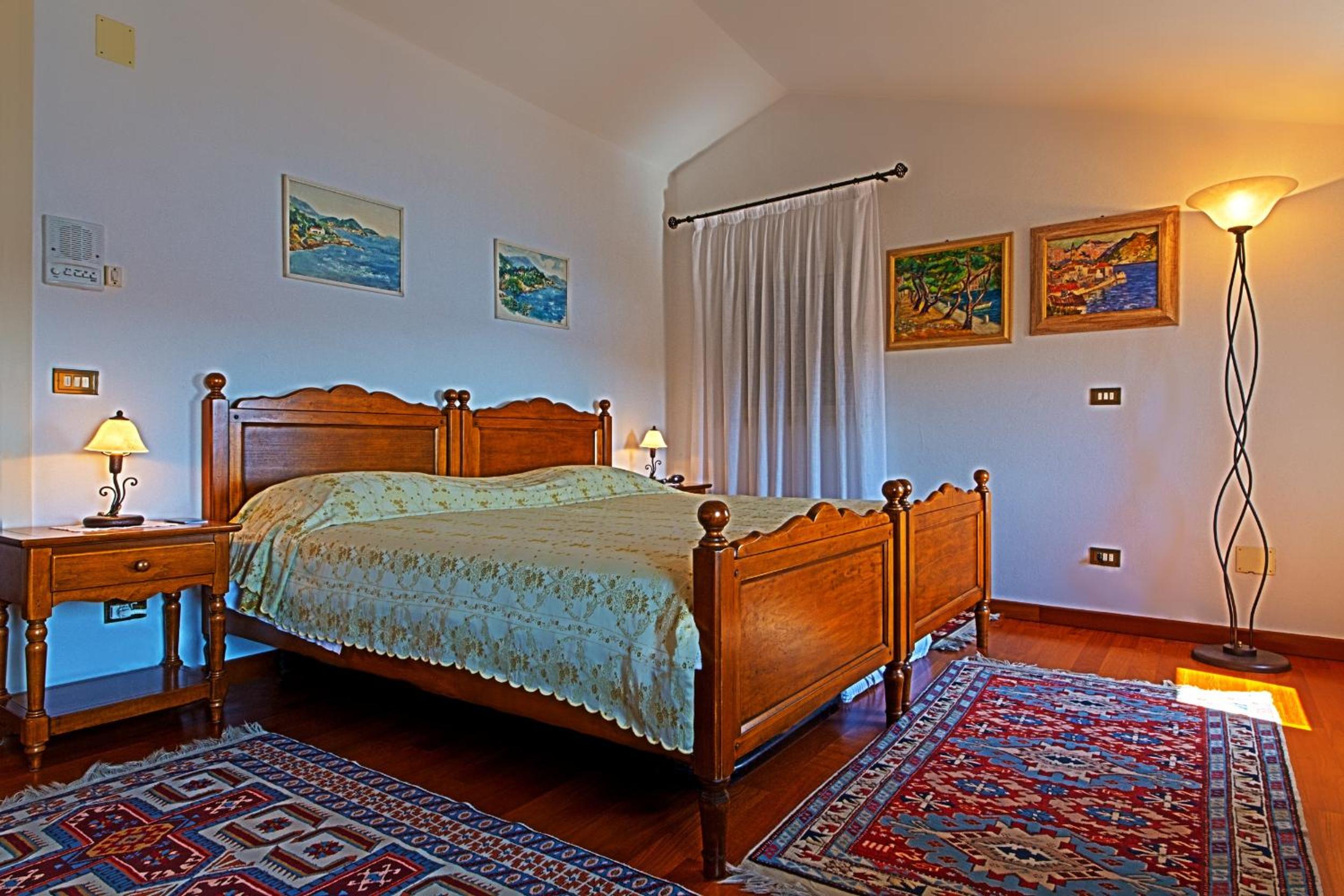 Double Room with Sea View - Photo 1