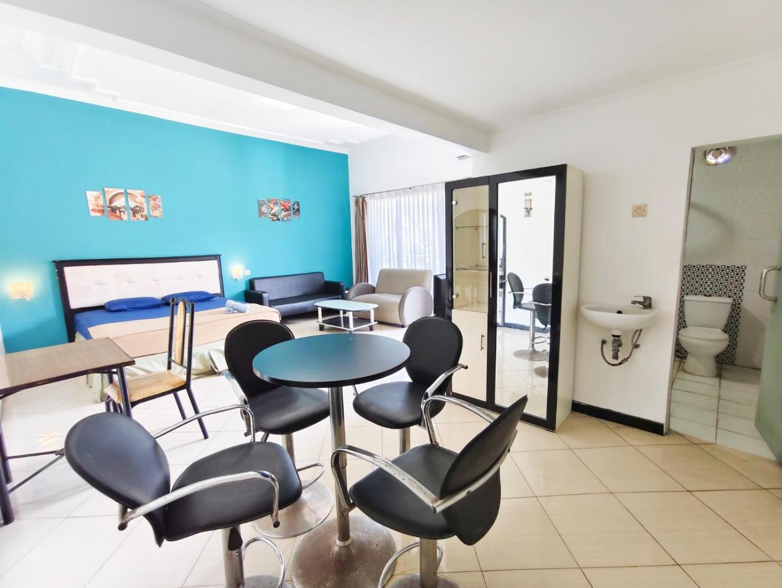 Executive Suite photo 3