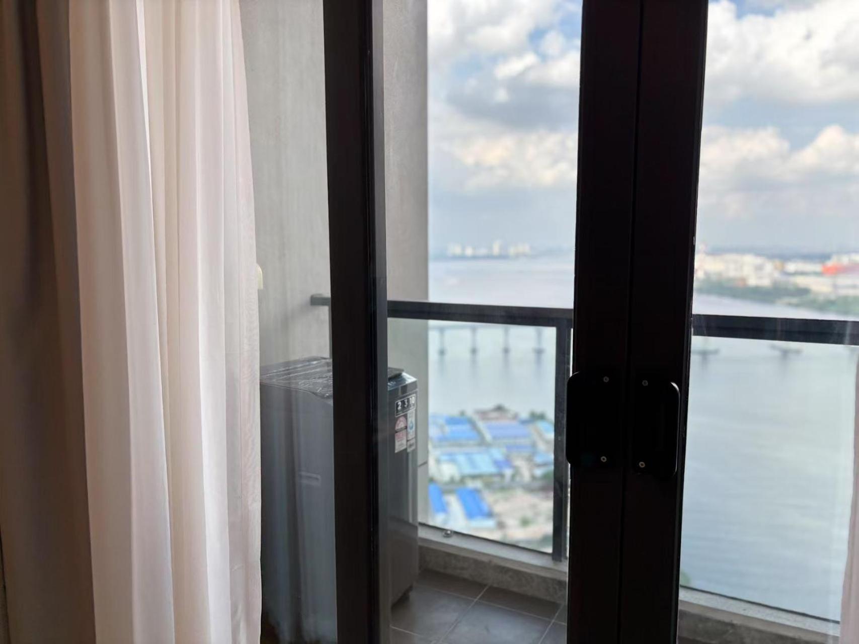 Two-Bedroom Apartment with Ocean View photo 3
